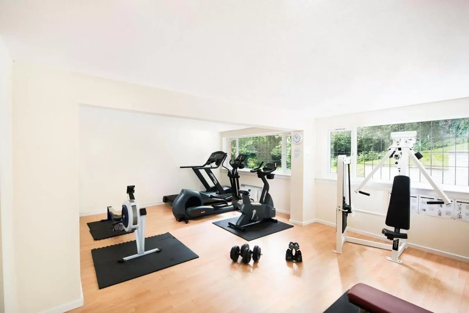 Fitness centre/facilities, Fitness Center/Facilities in Southcrest Manor Hotel; BW Signature Collection