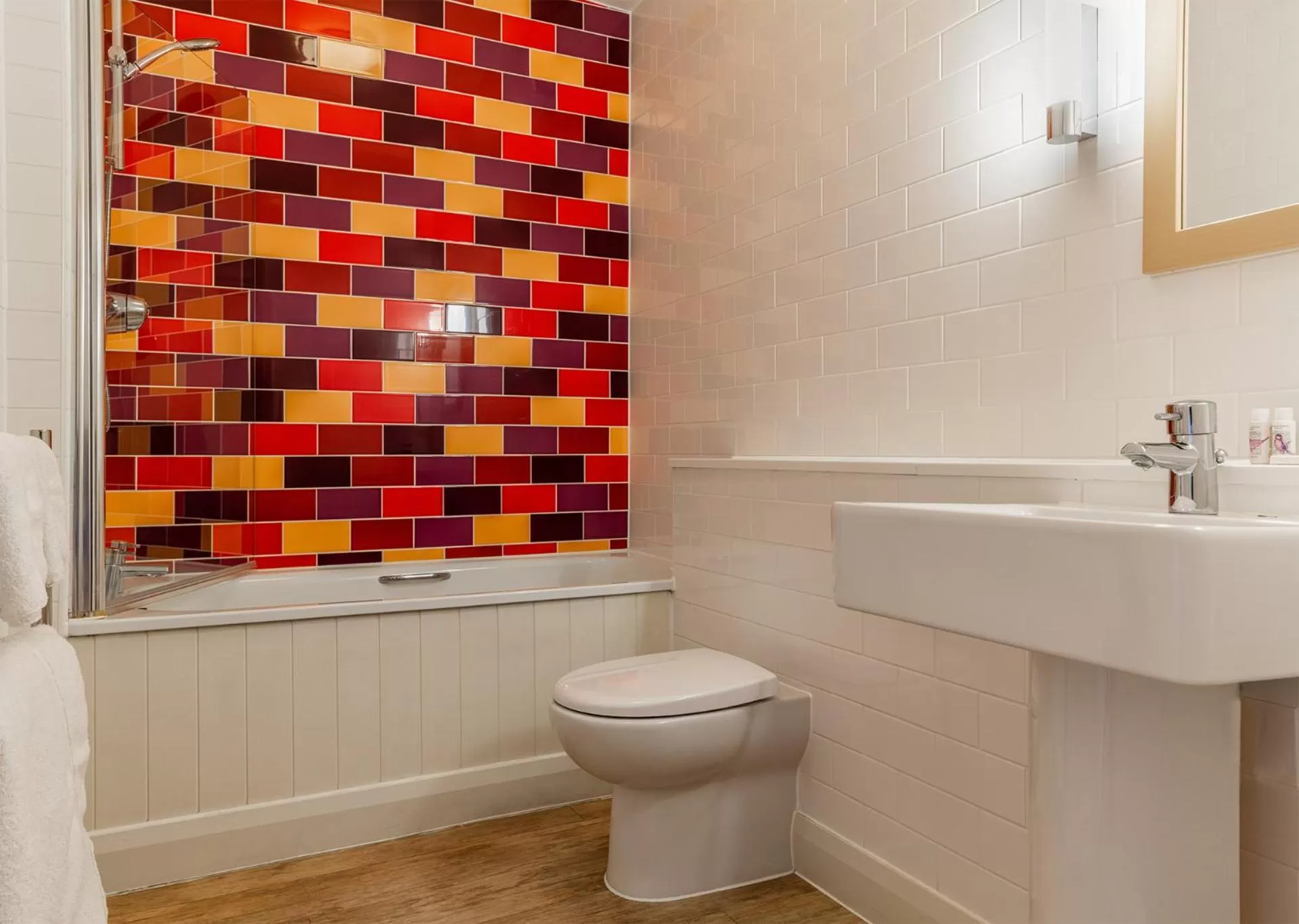 Shower in The Brudenell