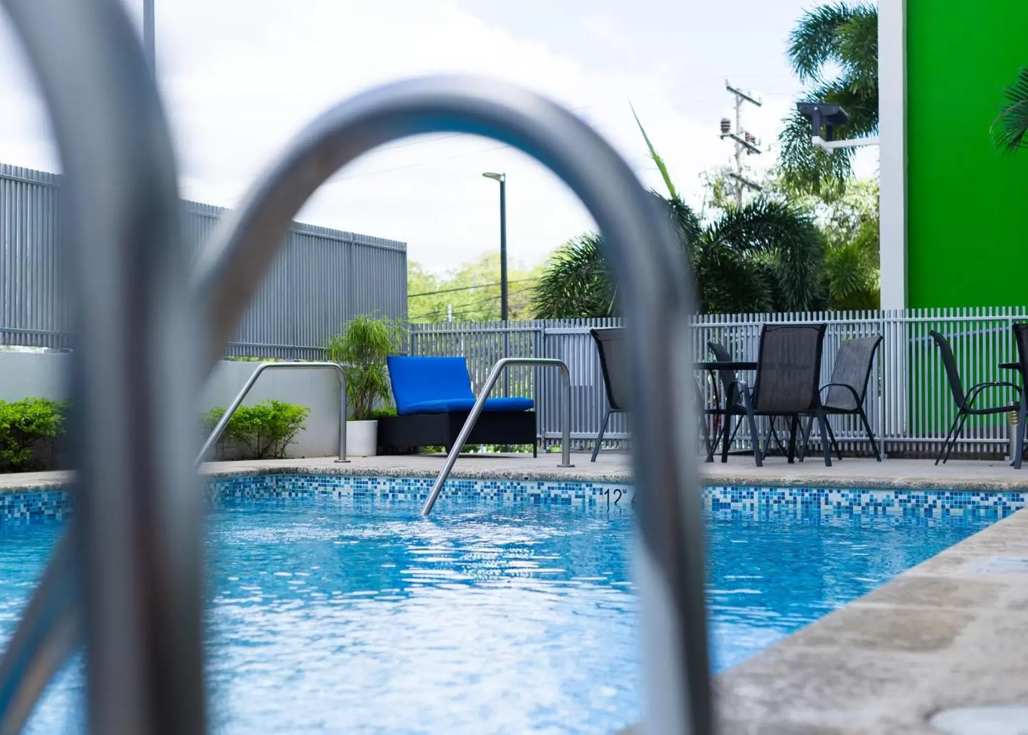 Swimming Pool in Holiday Inn Express Managua, an IHG Hotel