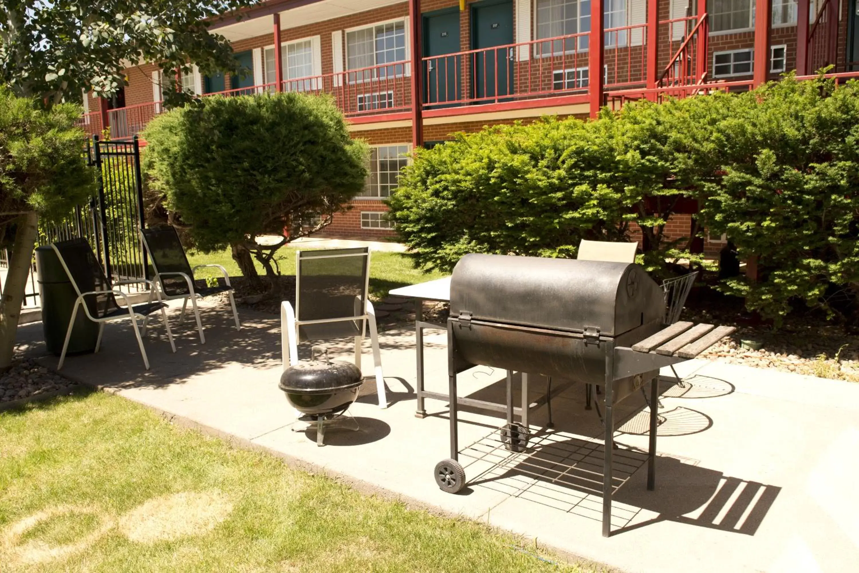 BBQ facilities in Travelodge by Wyndham Ogallala