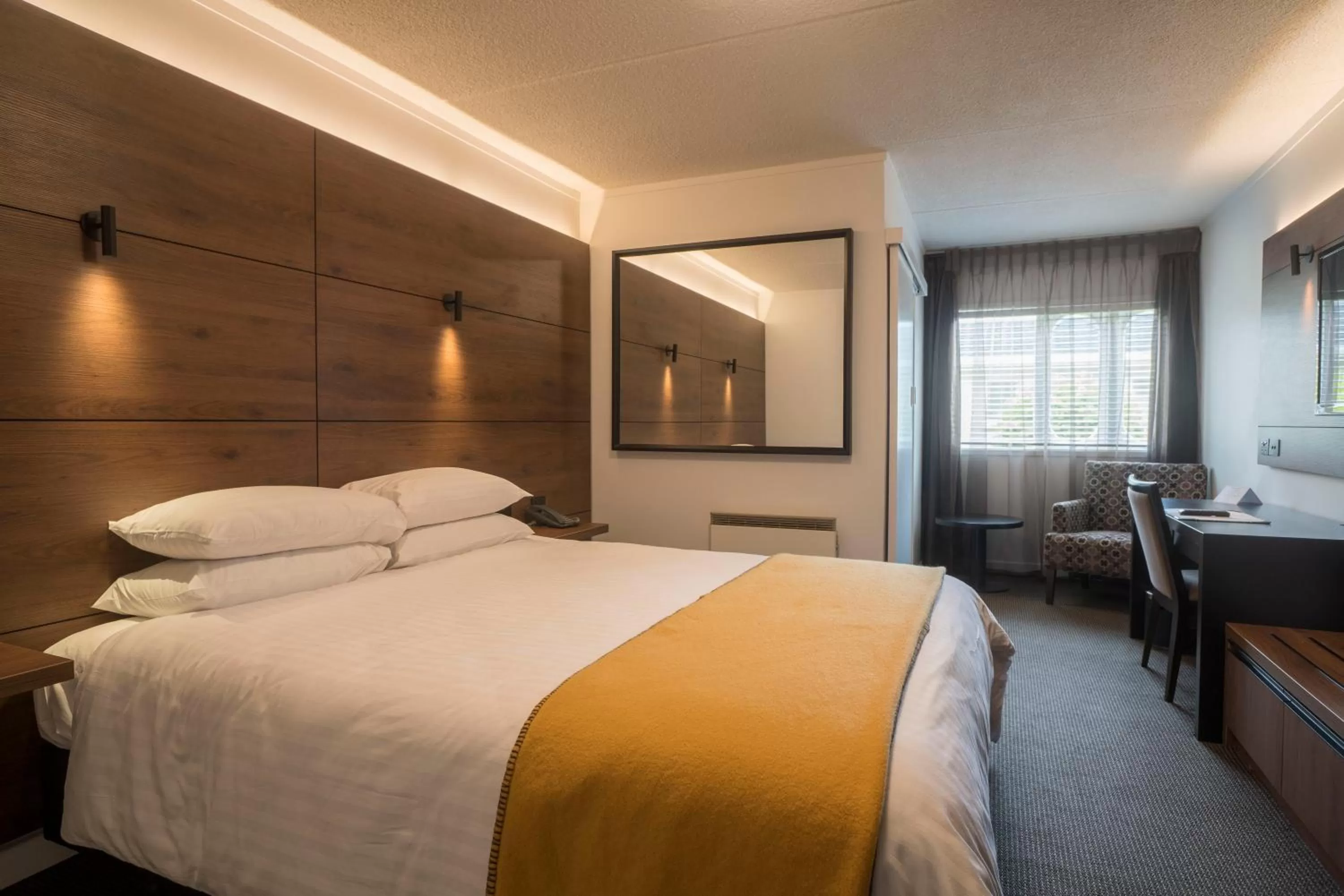 Bed in The Ashley Hotel Greymouth