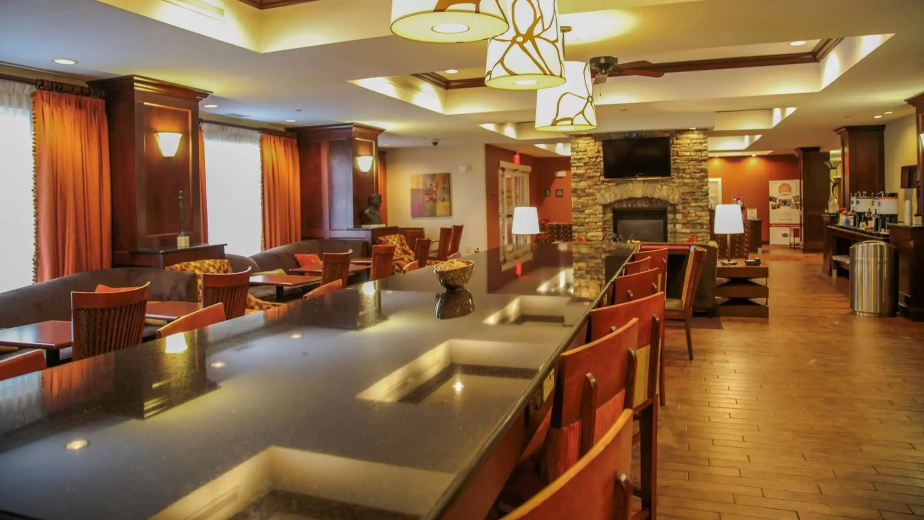 Dining area, Restaurant/Places to Eat in Hampton Inn Matamoras