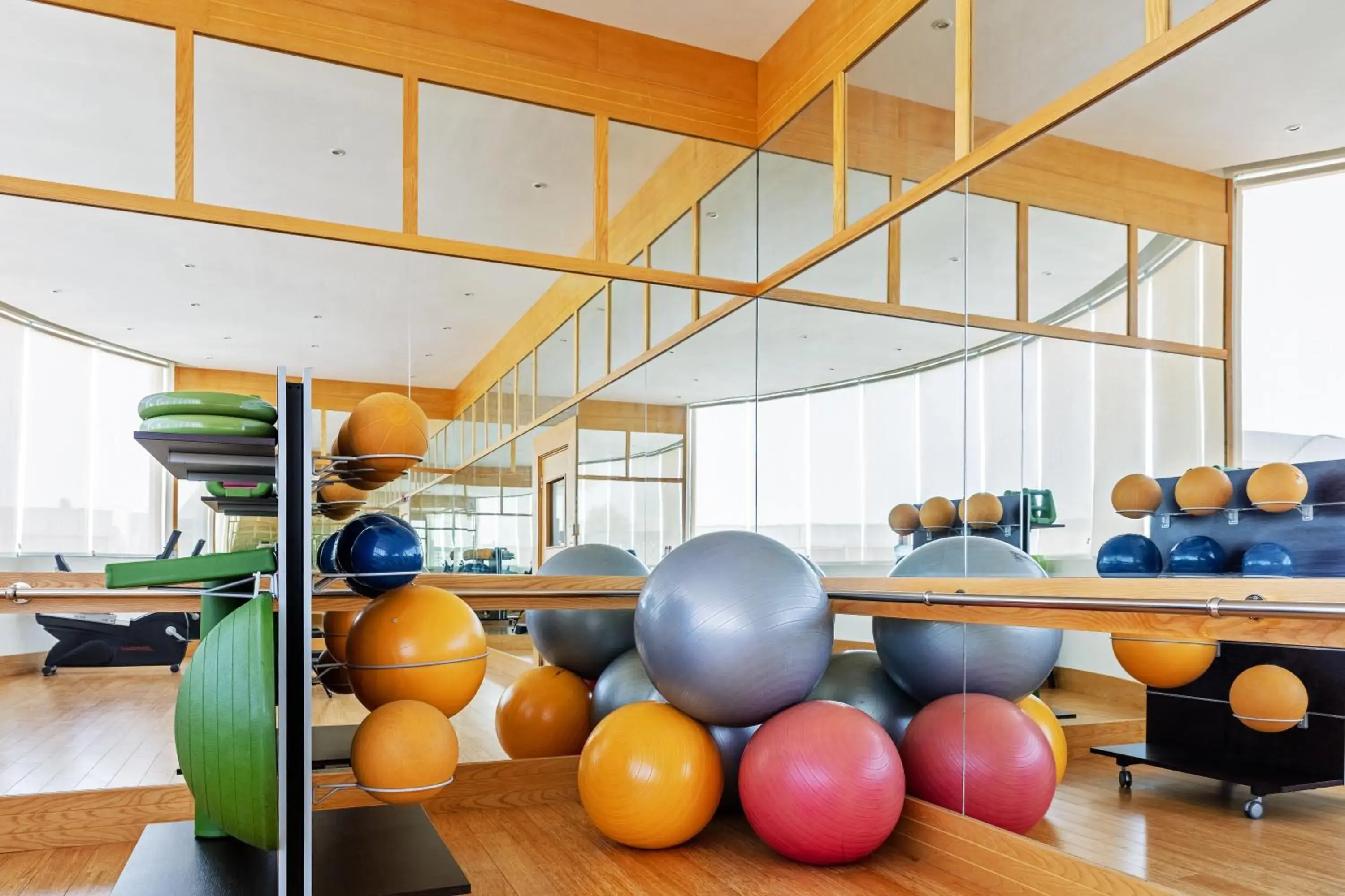 Fitness centre/facilities, Fitness Center/Facilities in Crowne Plaza Muscat, an IHG Hotel