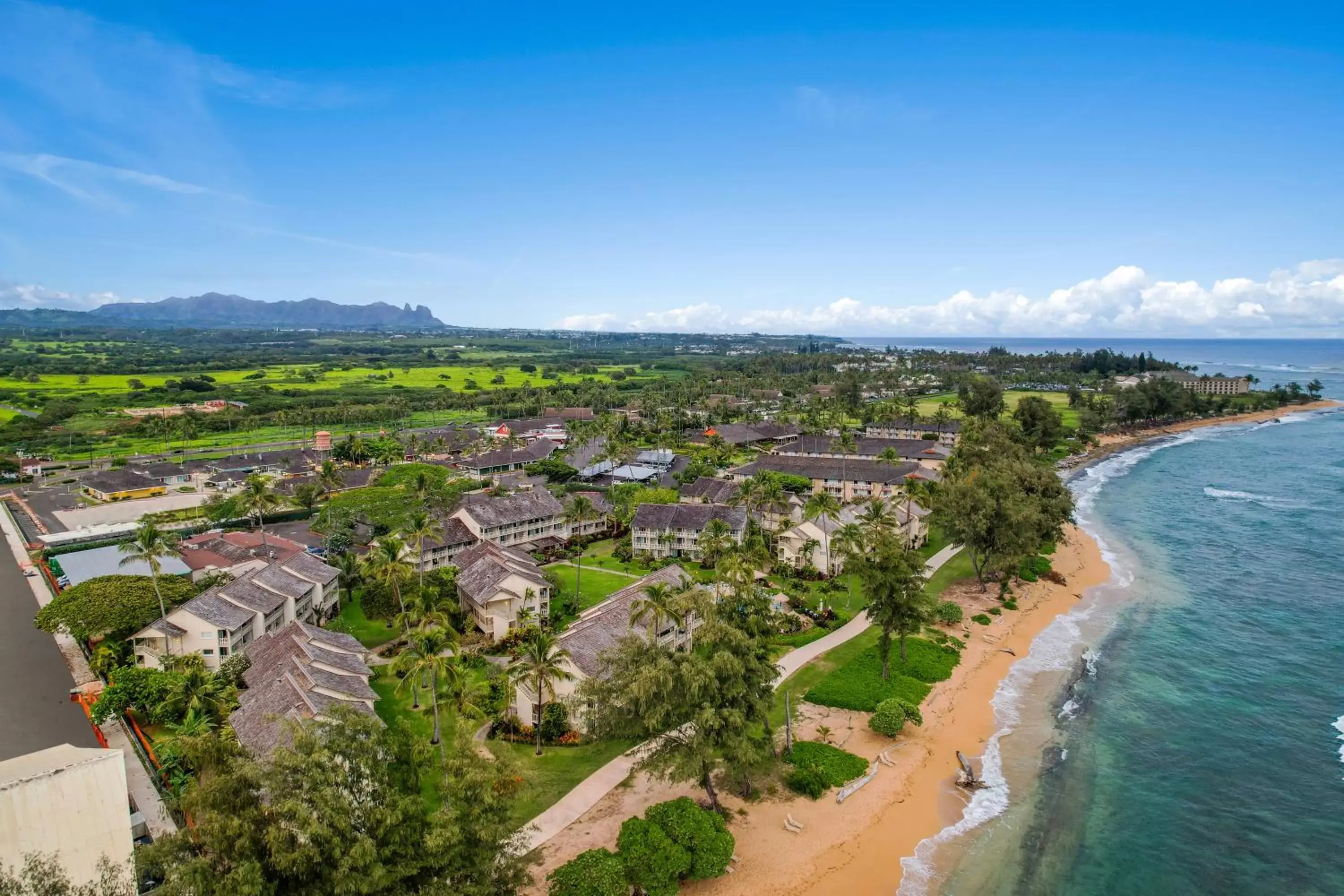 Property building, Bird's-eye View in Aston Islander On The Beach