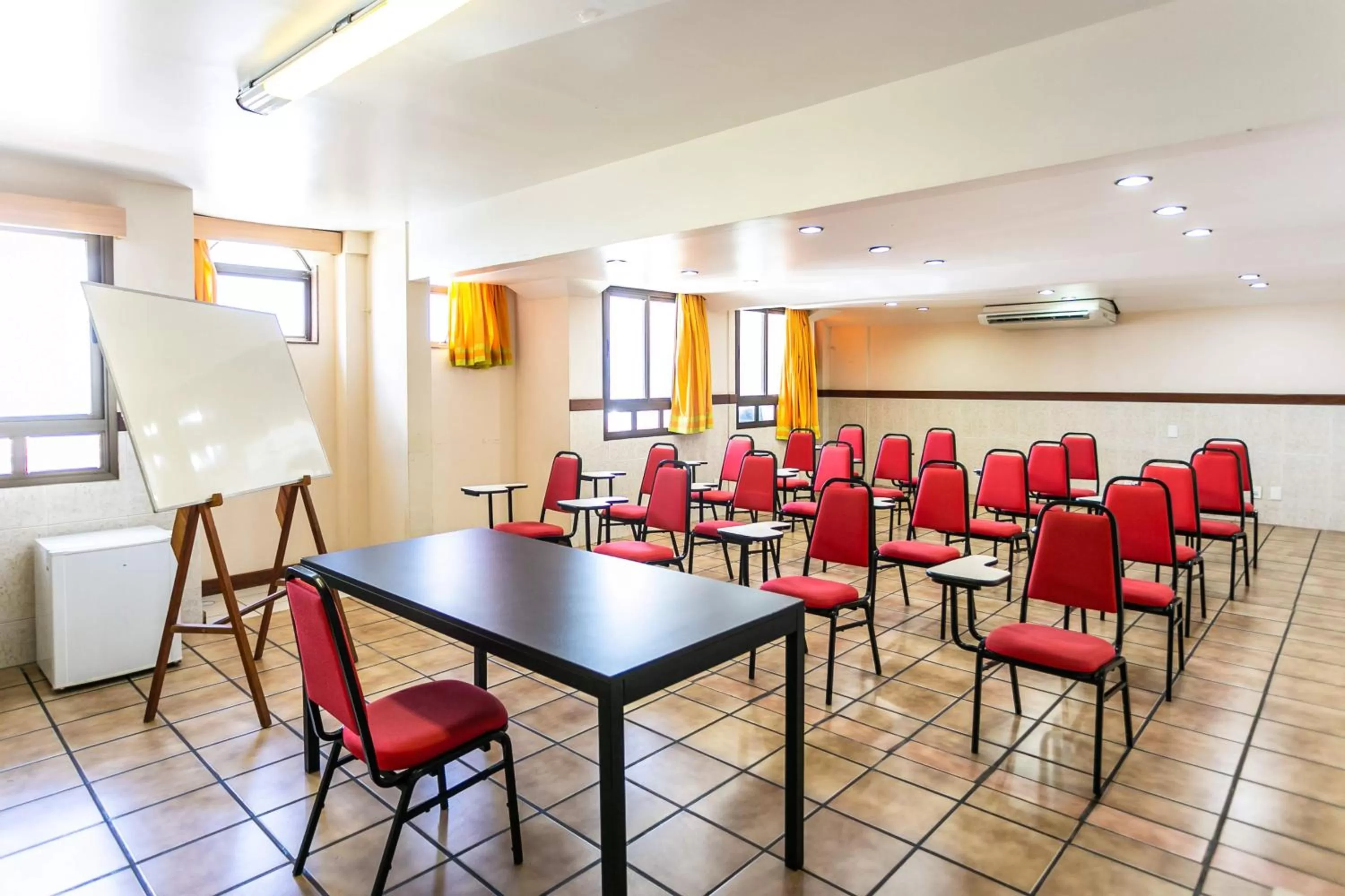 Business facilities in Hotel Verdemar