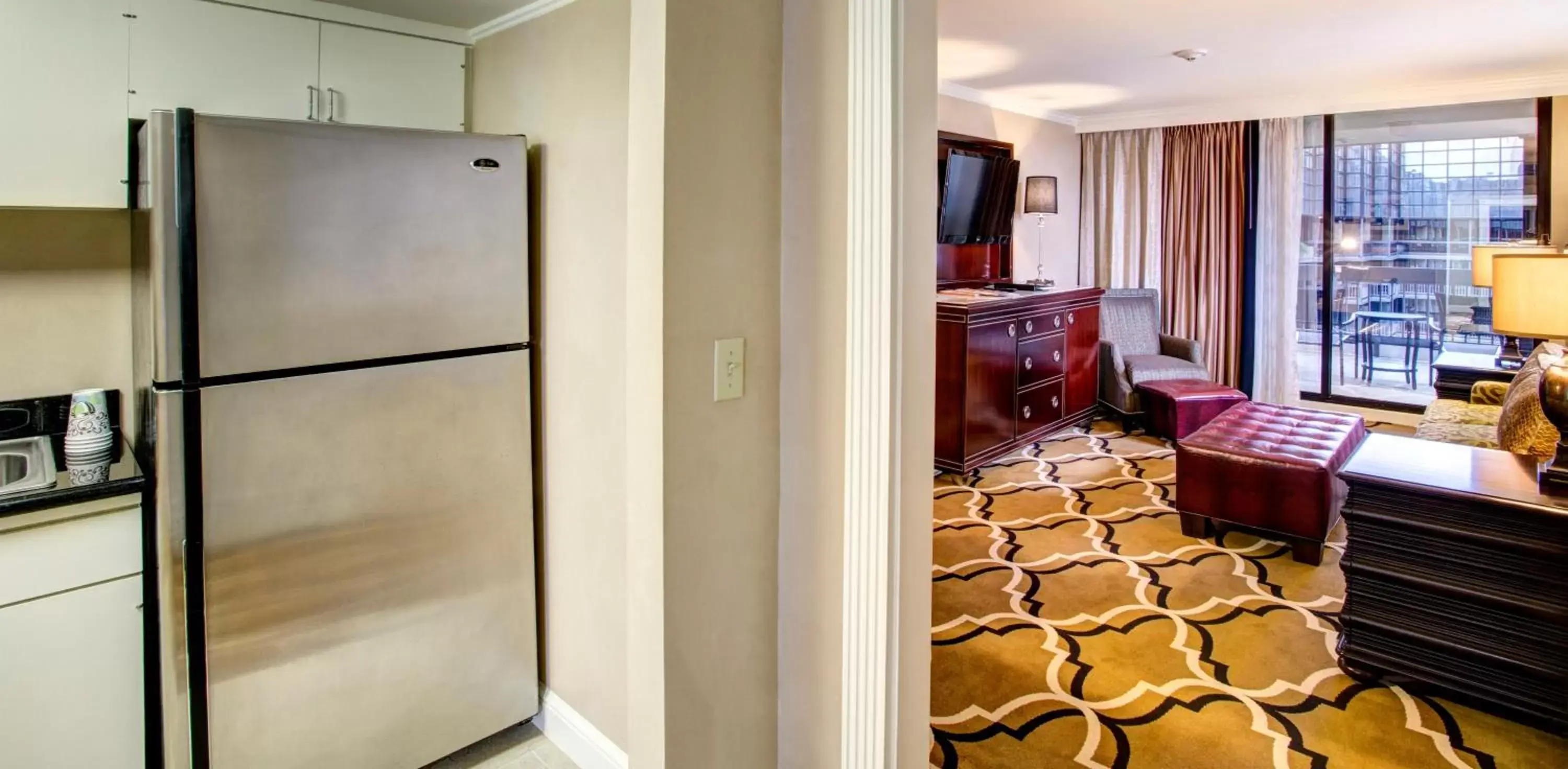 Photo of the whole room in InterContinental New Orleans, an IHG Hotel