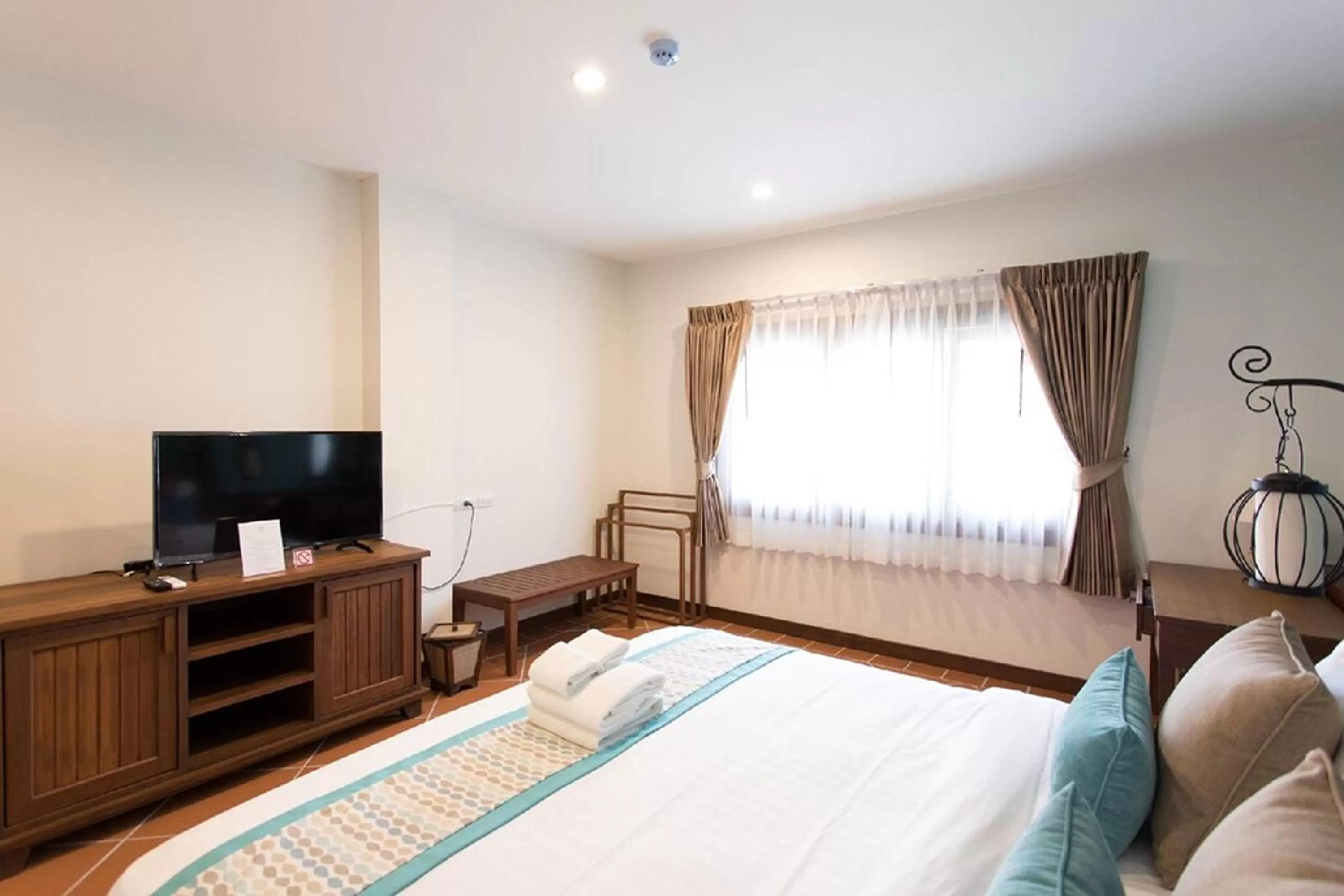 Bed in Villa Sanpakoi