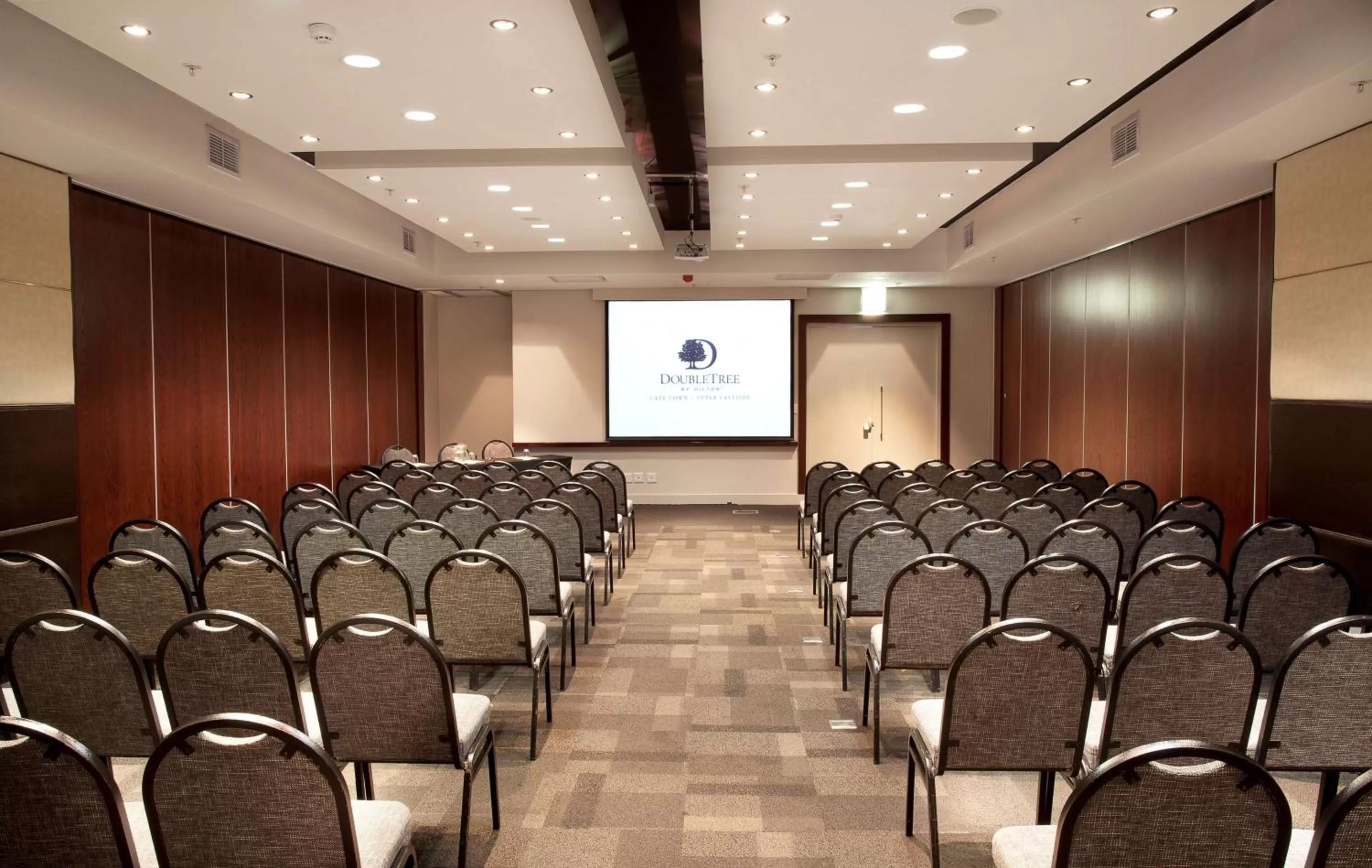 Meeting/conference room in DoubleTree by Hilton Cape Town Upper Eastside