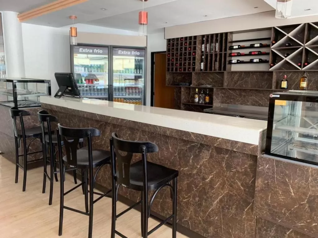 Lounge/Bar in HOTEL CAJUINA AVENIDA