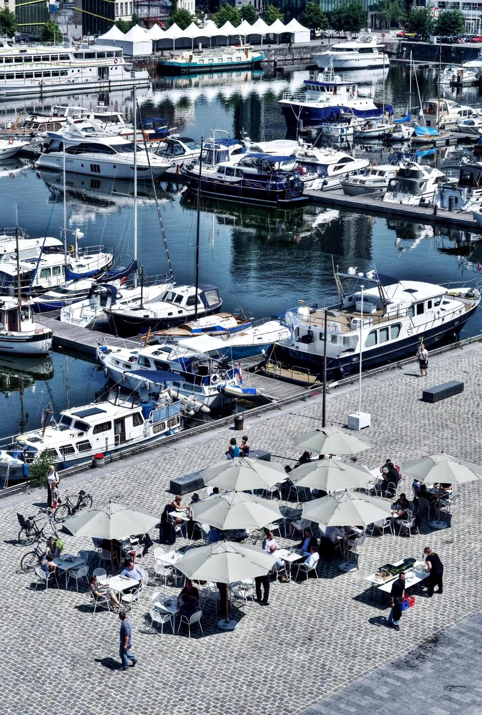 Day in Park Inn by Radisson Antwerp City Centre