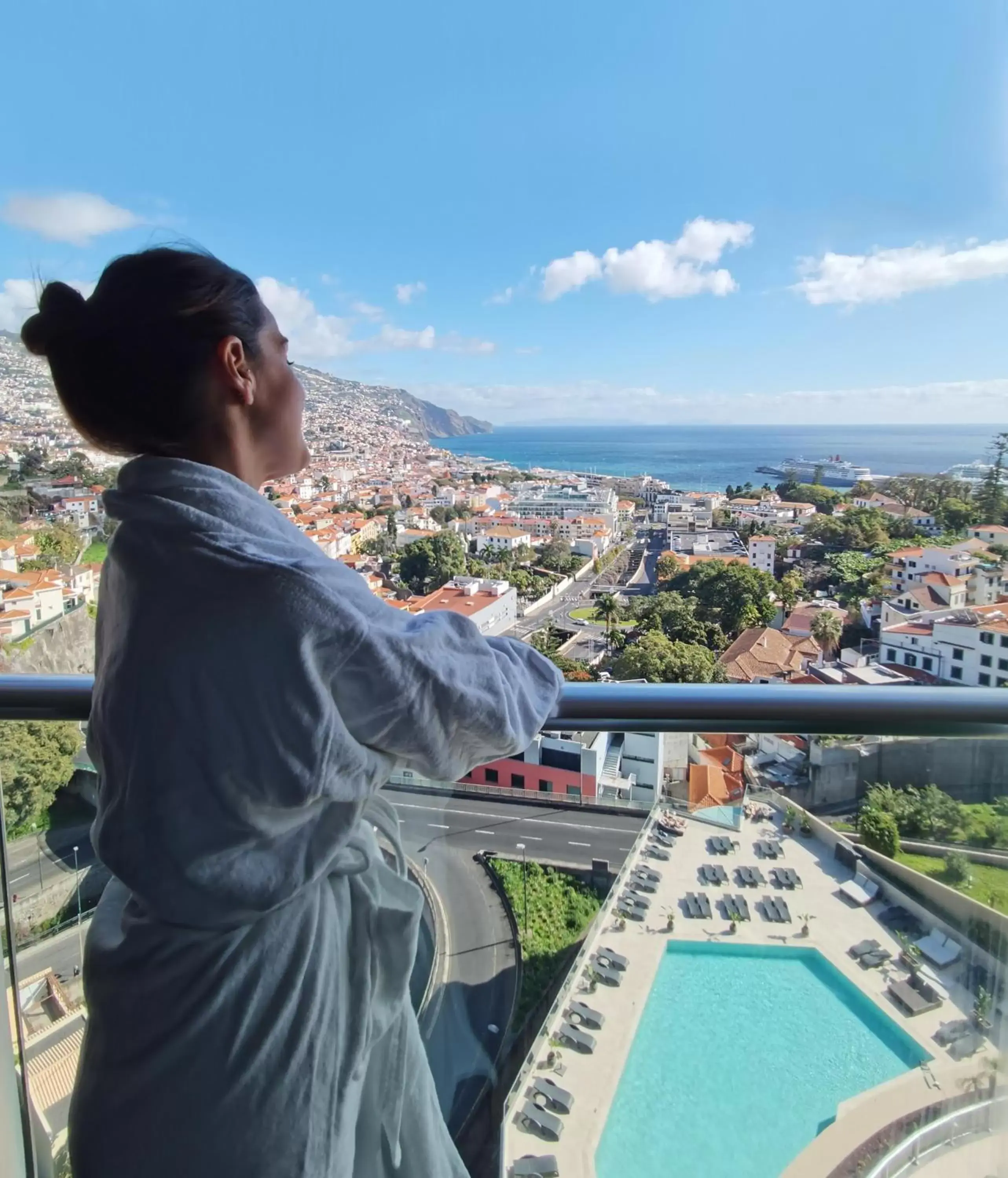 Photo of the whole room, Pool View in The Views Baia - Adults Only