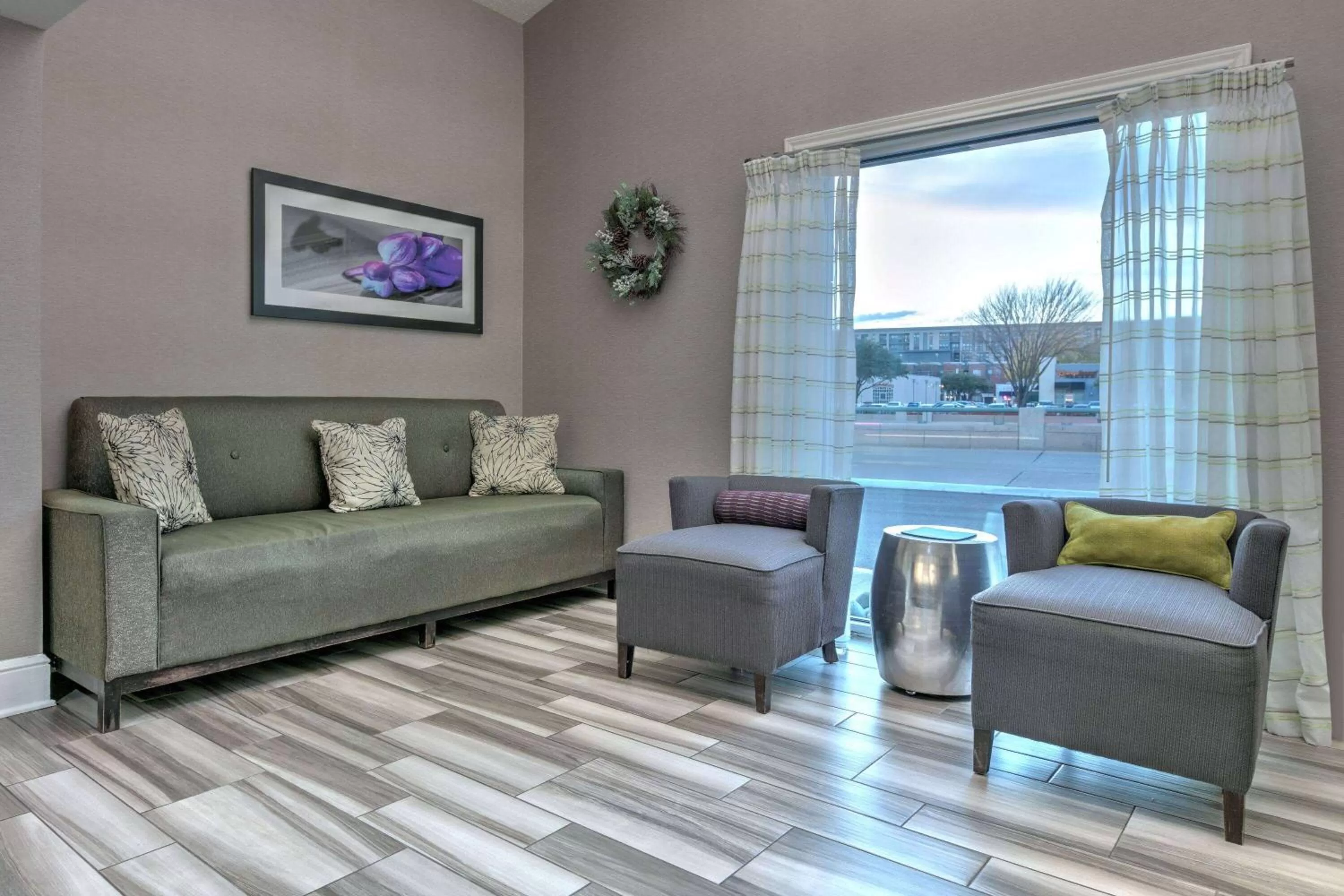 Lobby or reception in La Quinta Inn by Wyndham Dallas Uptown