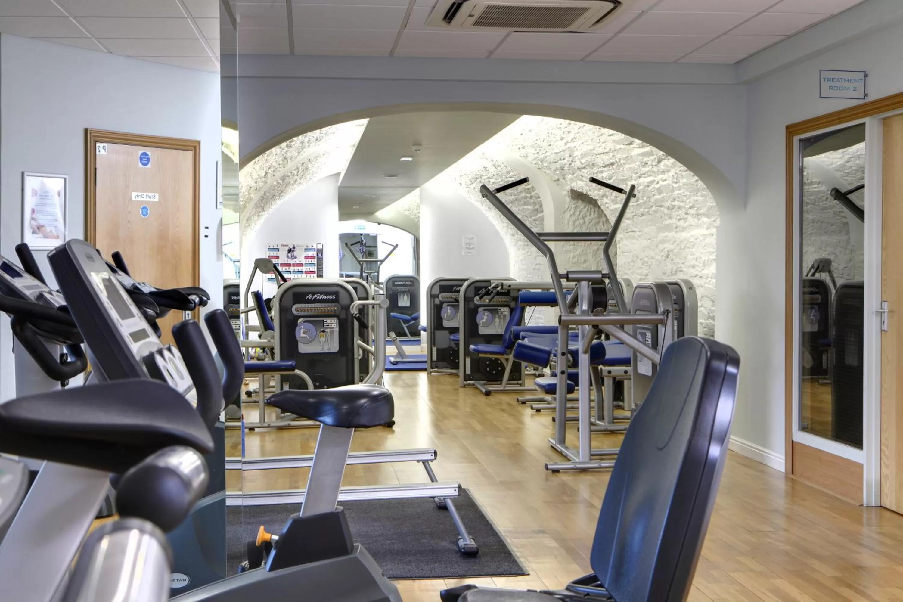 Hot Tub in The Diplomat Hotel Restaurant & Spa