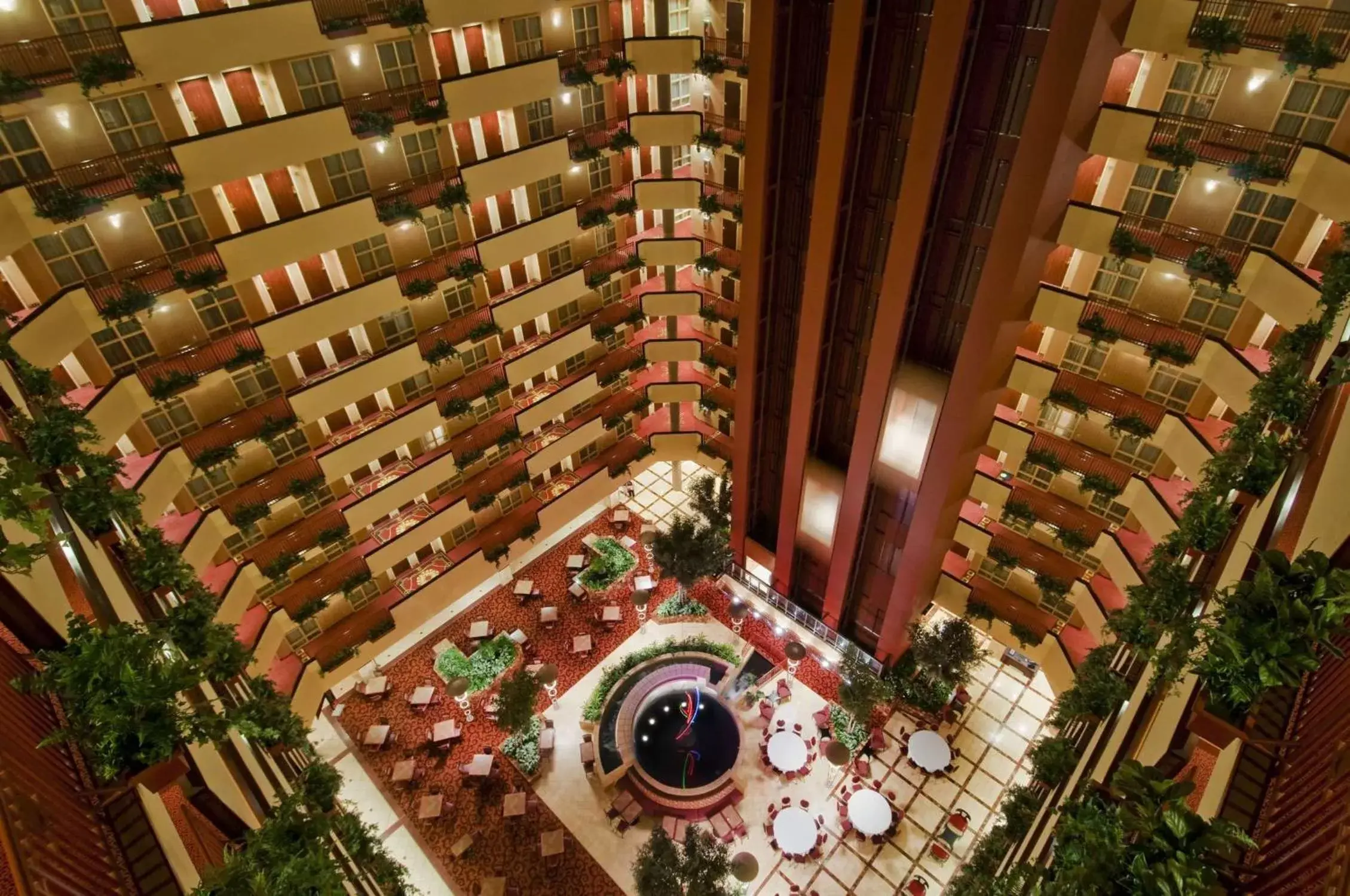 Lobby or reception in Embassy Suites by Hilton Charlotte Concord Golf Resort & Spa