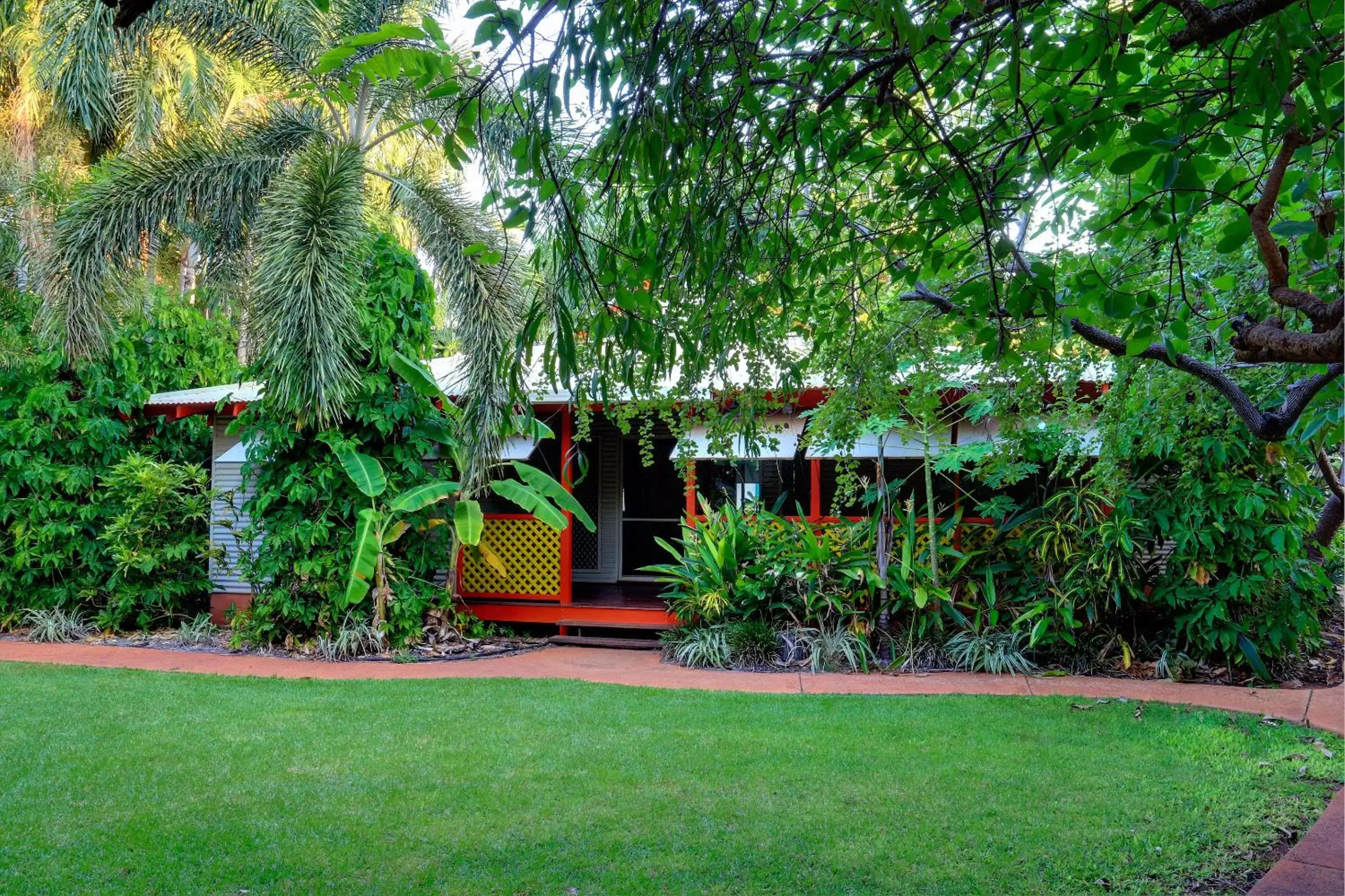 Garden in Habitat Resort