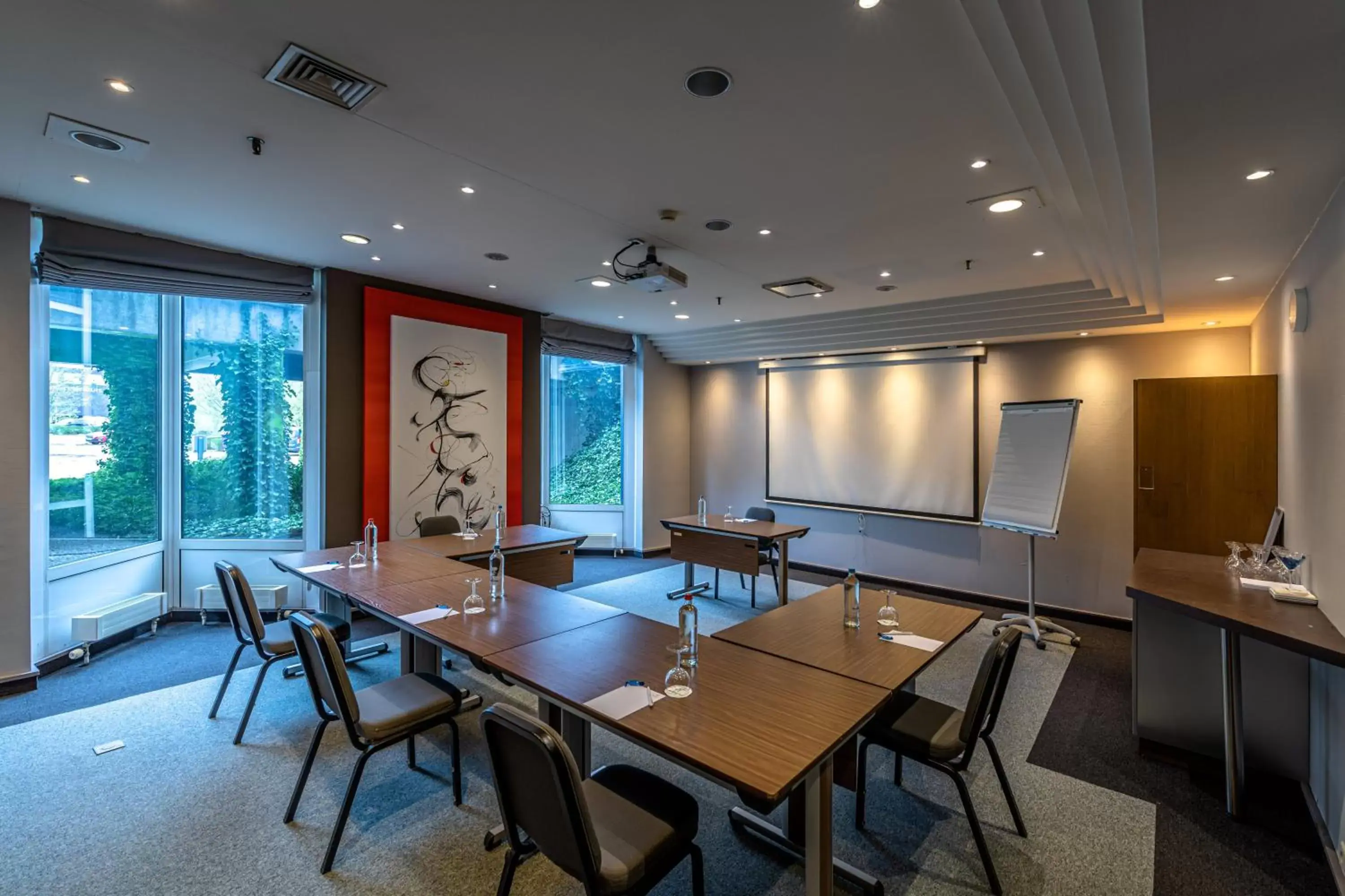 Meeting/conference room in Holiday Inn Gent Expo, an IHG Hotel