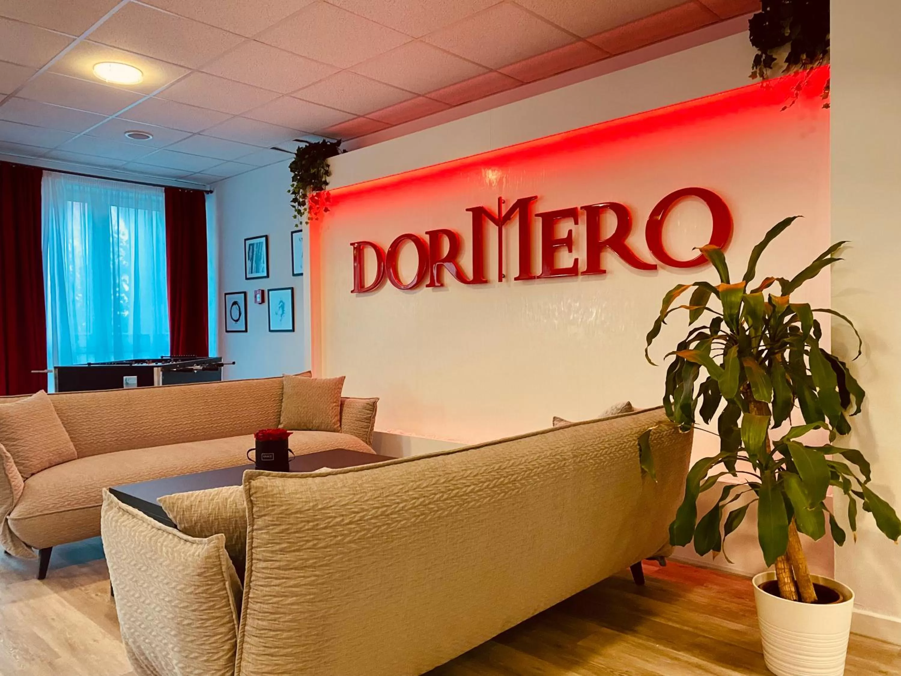 Lobby or reception in DORMERO Hotel Bretten