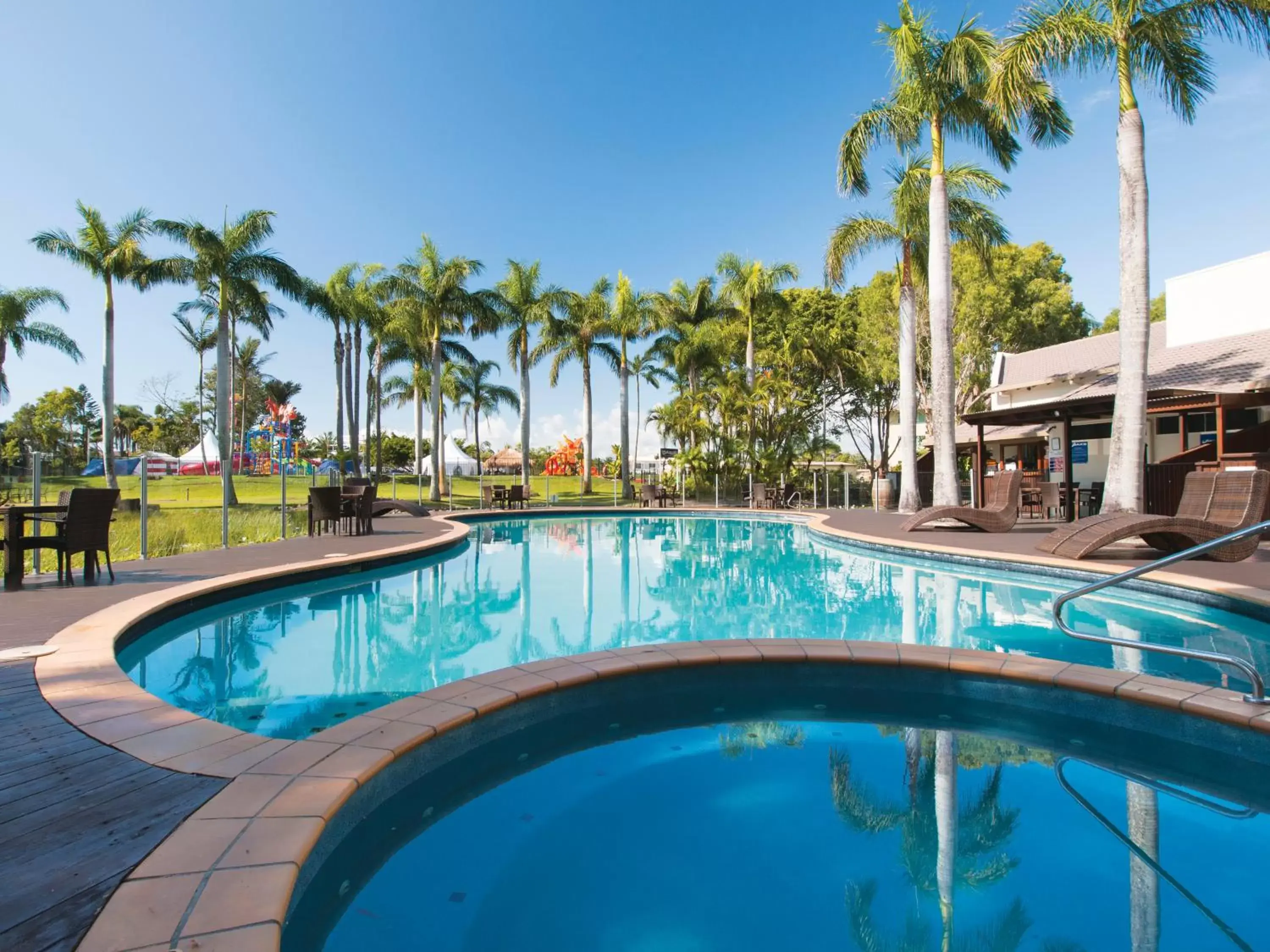 Swimming Pool in Oaks Sunshine Coast Oasis Resort