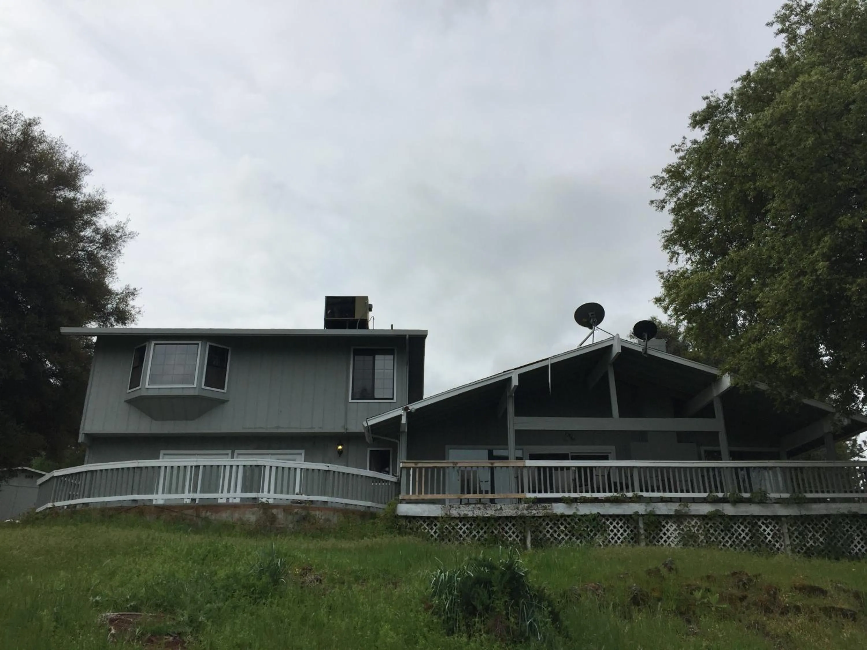 Property building in Mountain Trail Lodge and Vacation Rentals