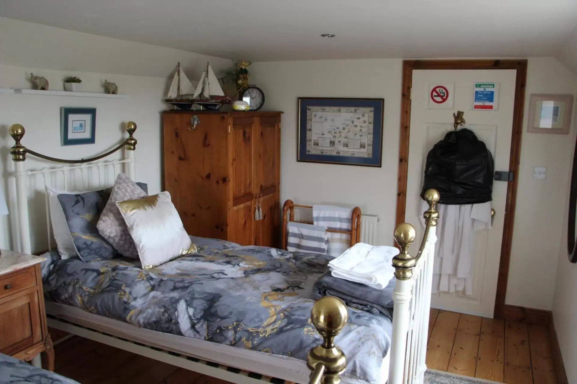Bedroom in Melorne Farm Guest House