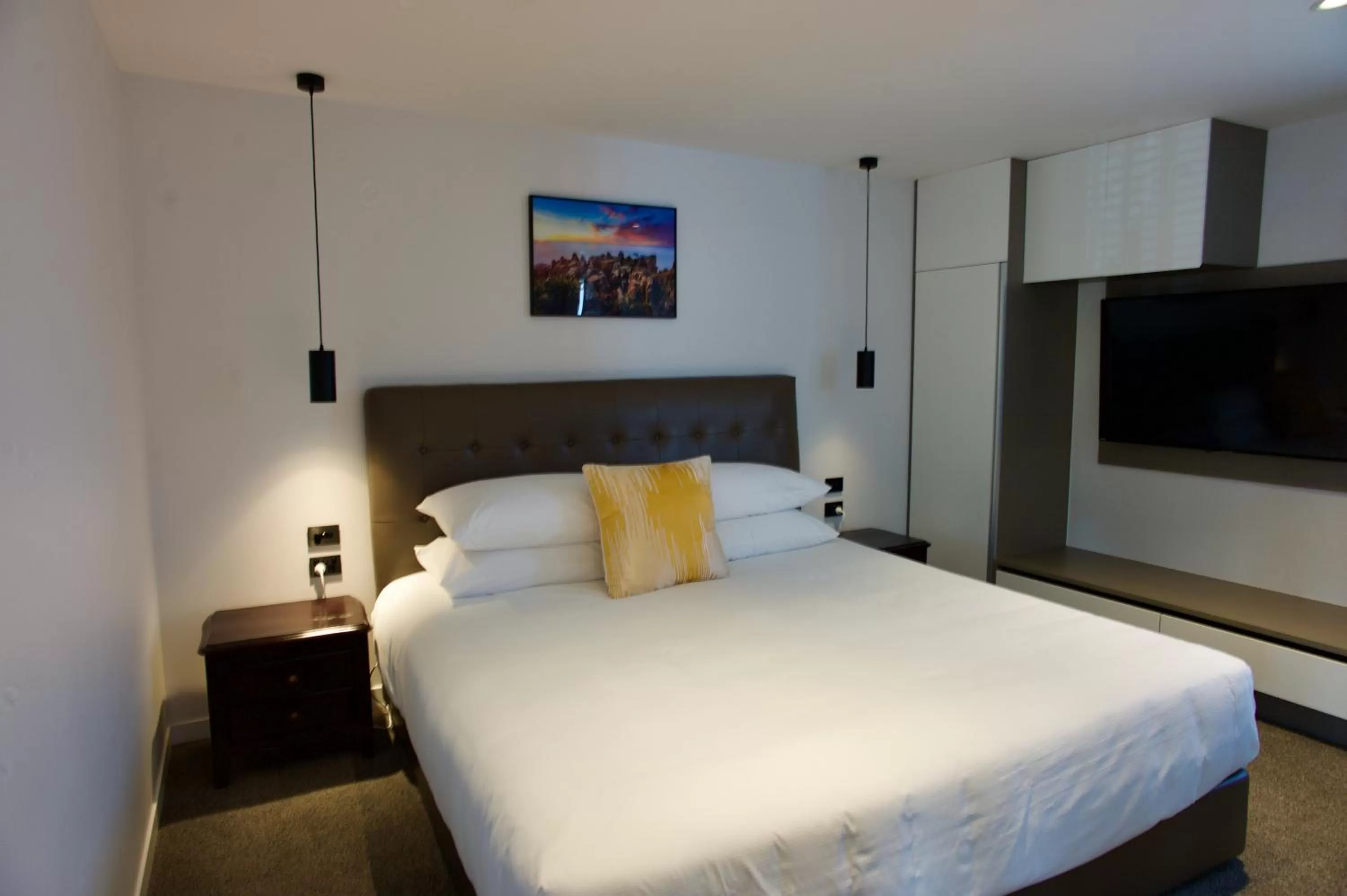 Bedroom, Bed in Regal Palms Resort