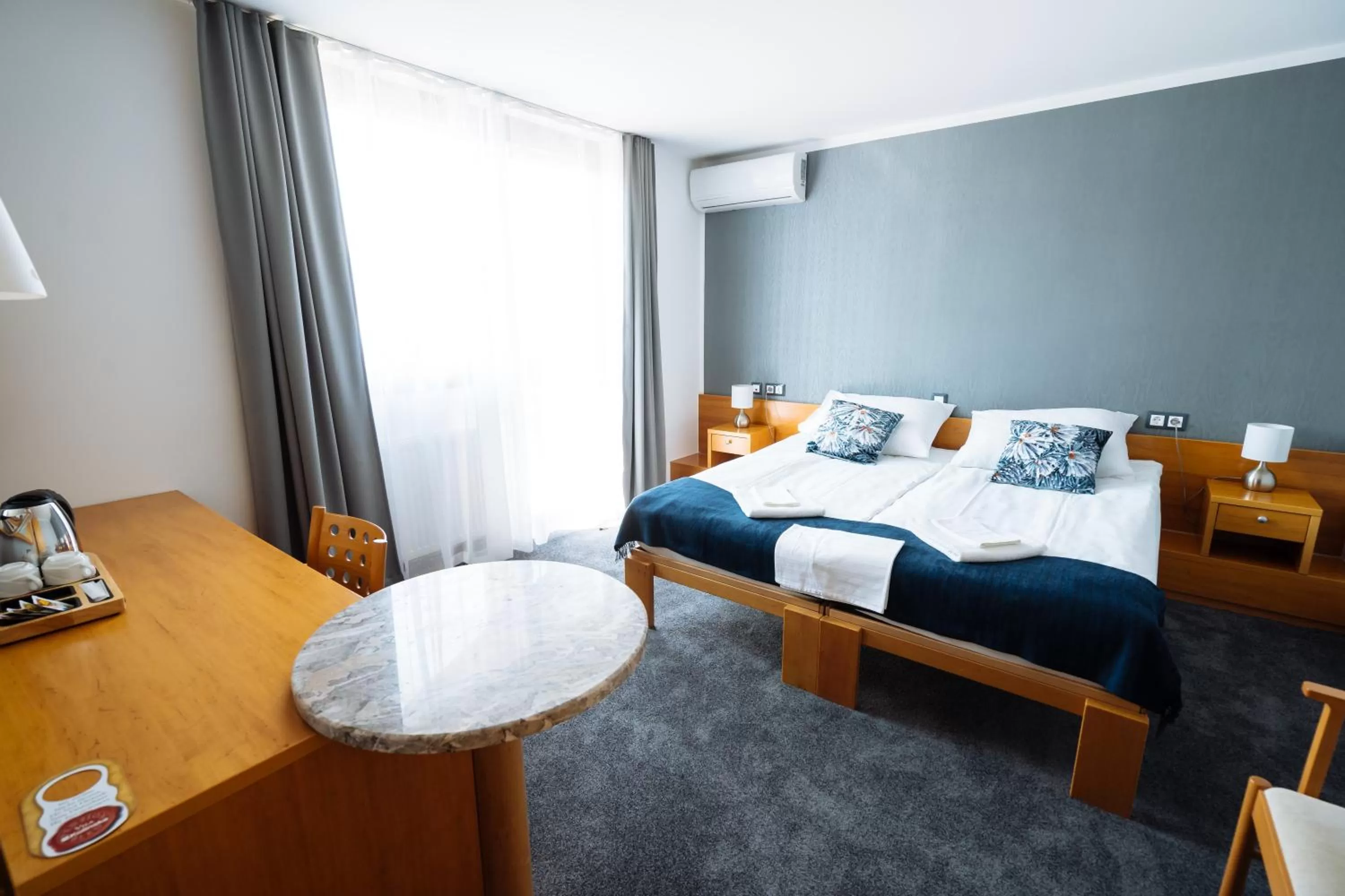 Photo of the whole room, Bed in Hotel GH Kolinska