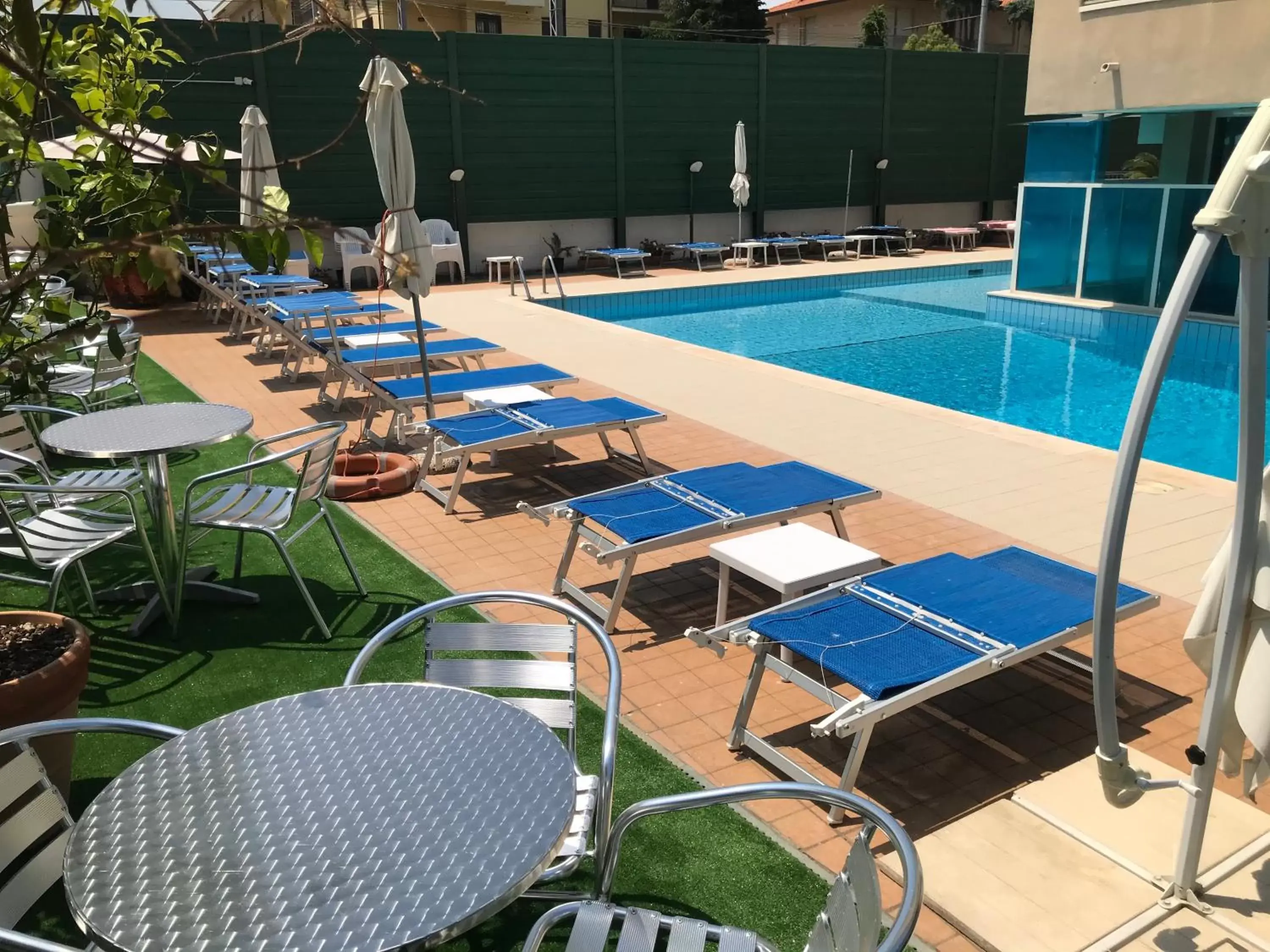 Pool view, Swimming Pool in Hotel Apogeo