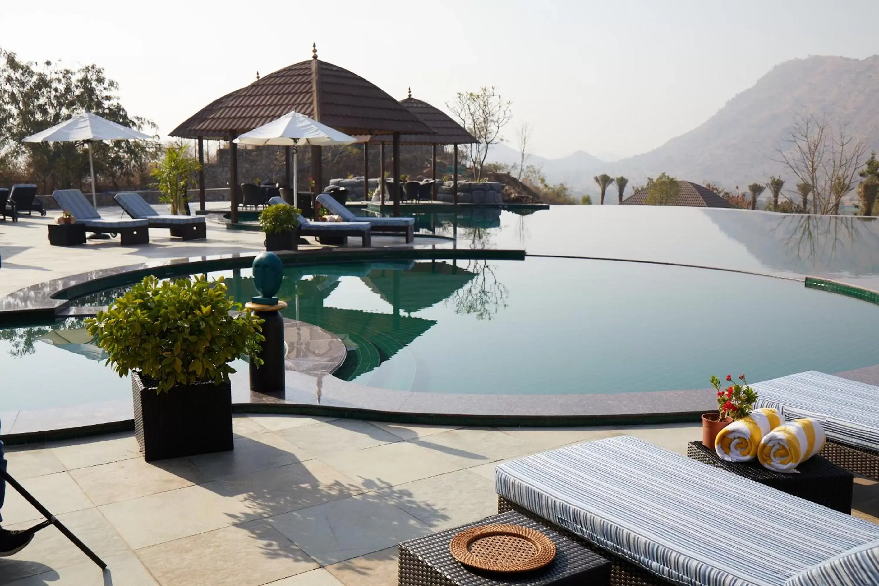 Swimming Pool in The Ananta Udaipur Resort & Spa
