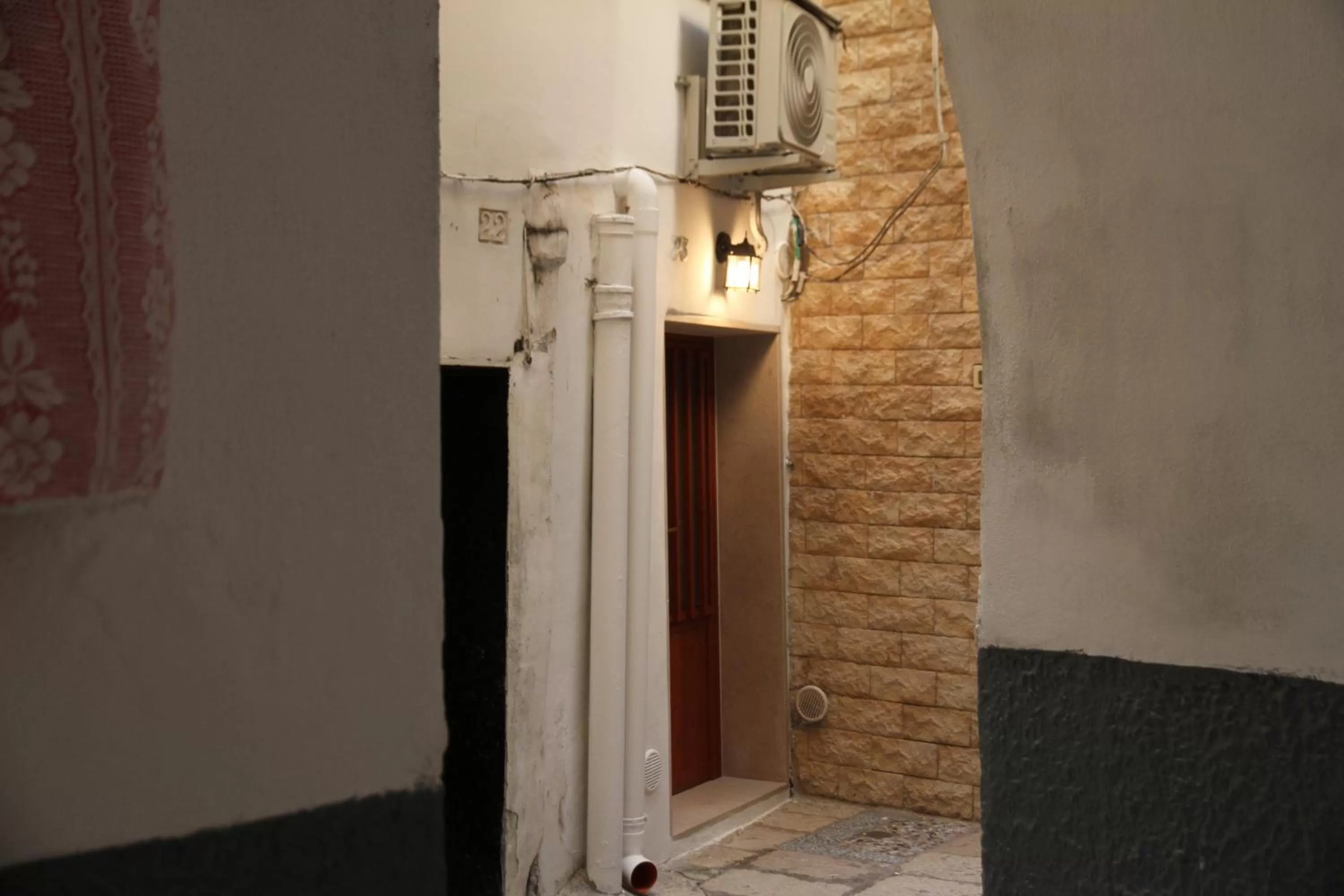 Facade/entrance in Mirabari