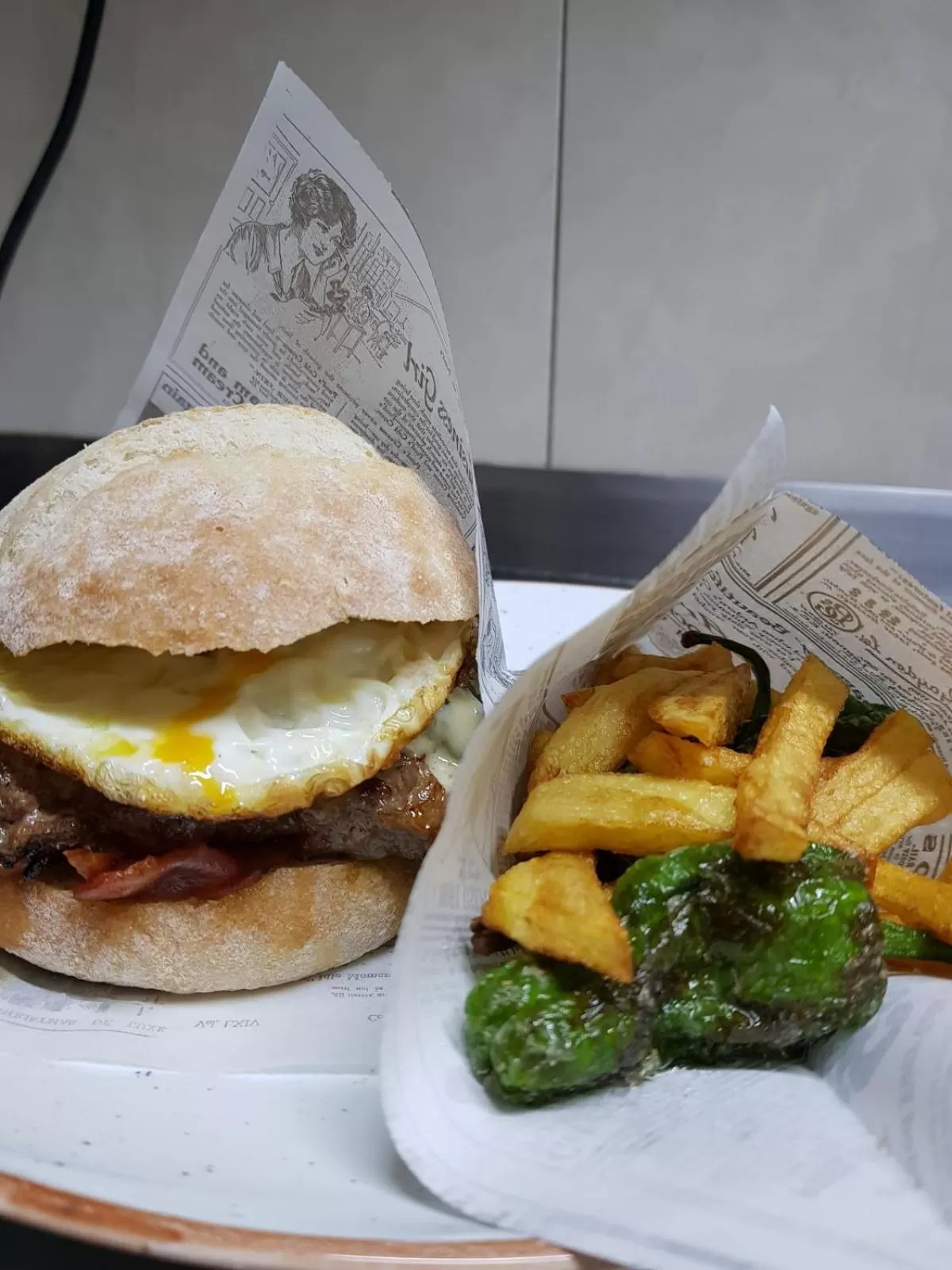 Meals in Hotel Spa QH Centro León