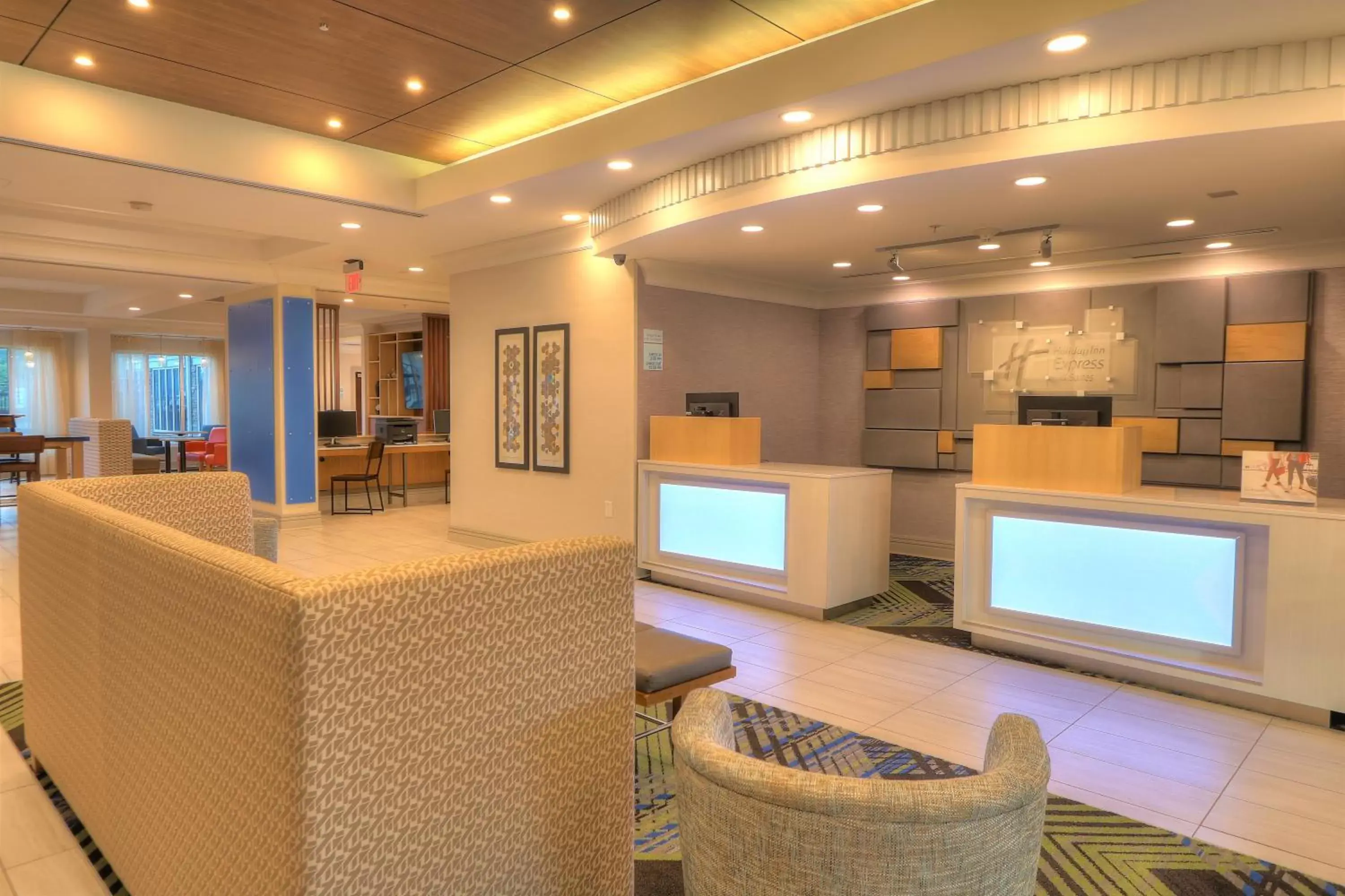 Property building, Lobby/Reception in Holiday Inn Express Hotel & Suites Mobile Saraland, an IHG Hotel