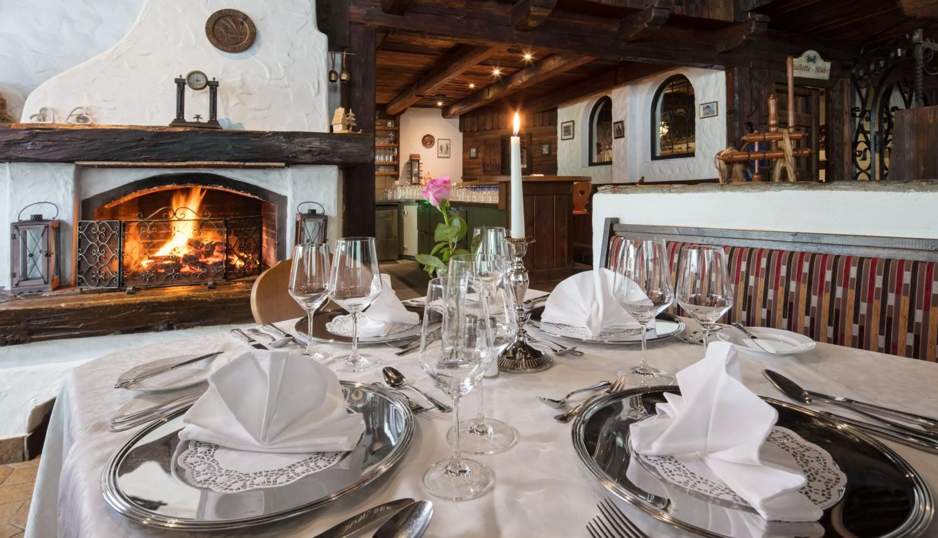 Restaurant/places to eat in Hotel Höhlenstein