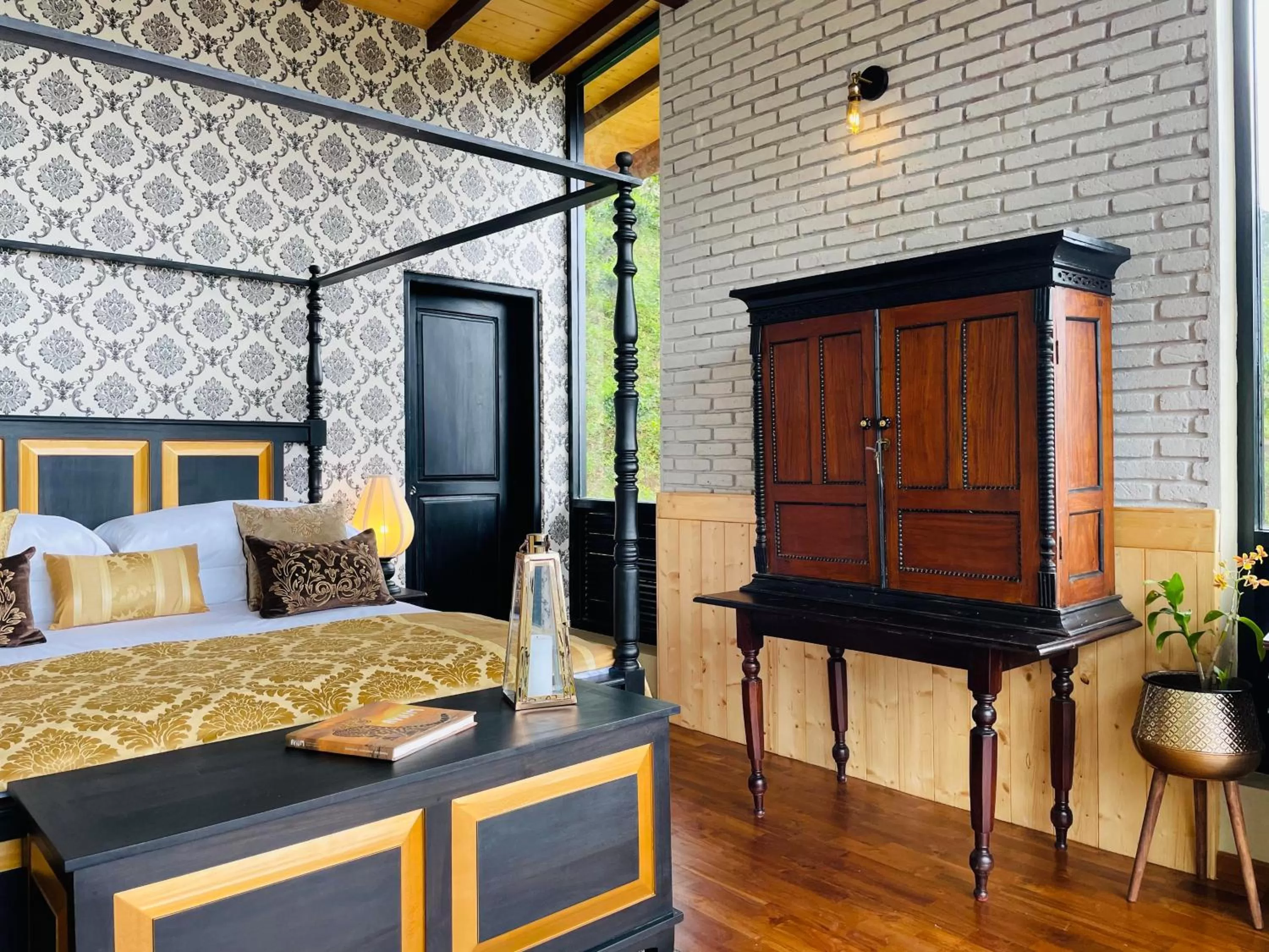 Bed in The Capoe House