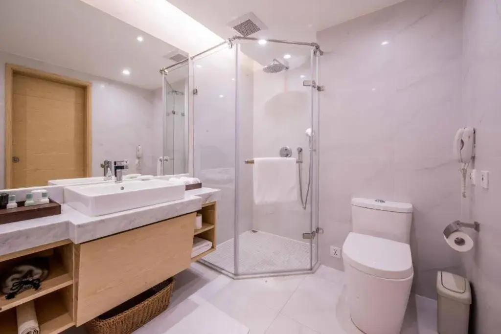 Bathroom in Sonnien Hotel