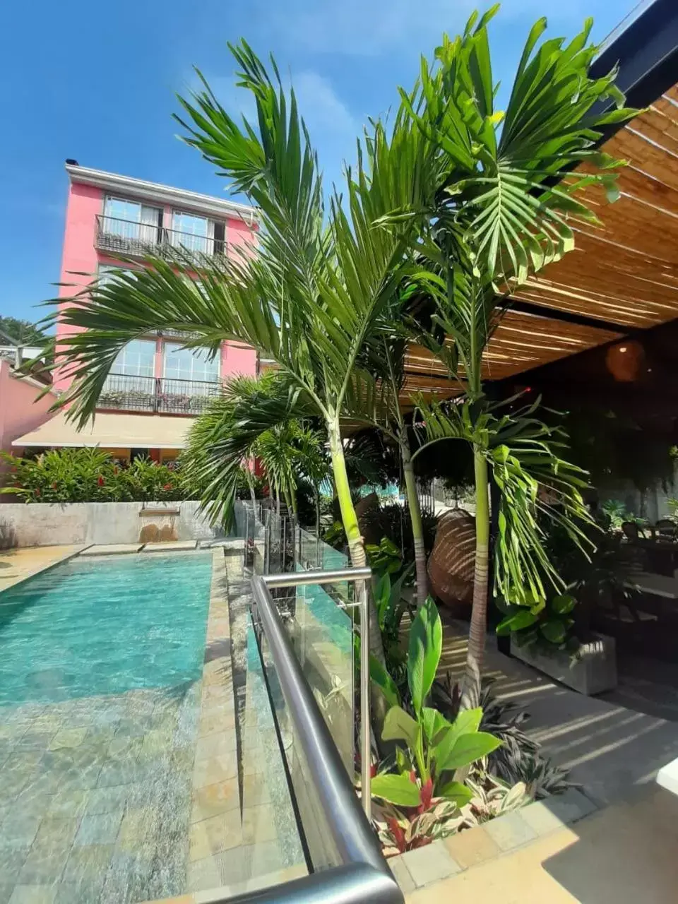 Swimming pool in Rossa Palma Swimming pool in Rossa Palma