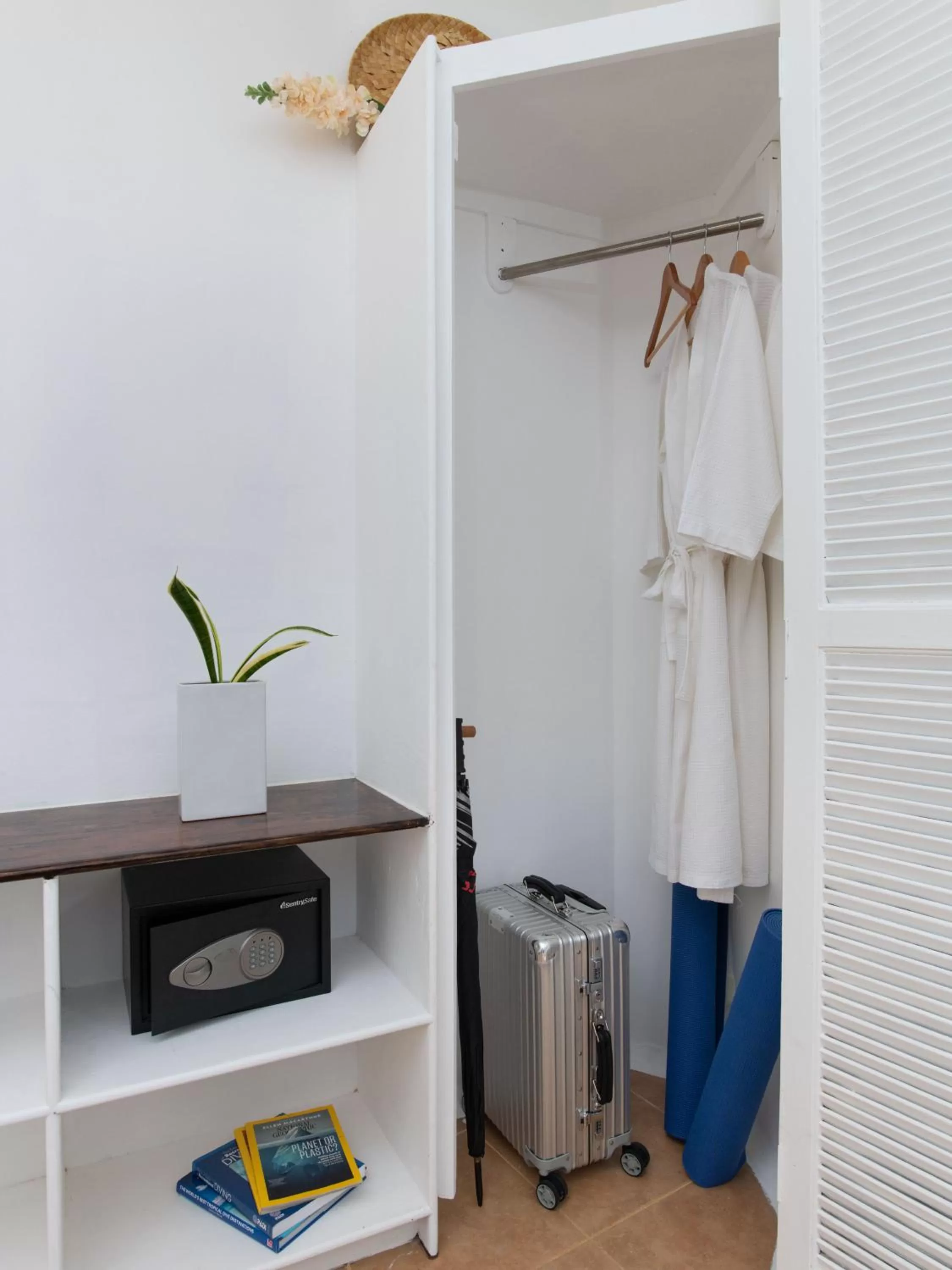 Bedroom in Granada Beach Resort - Adults Only