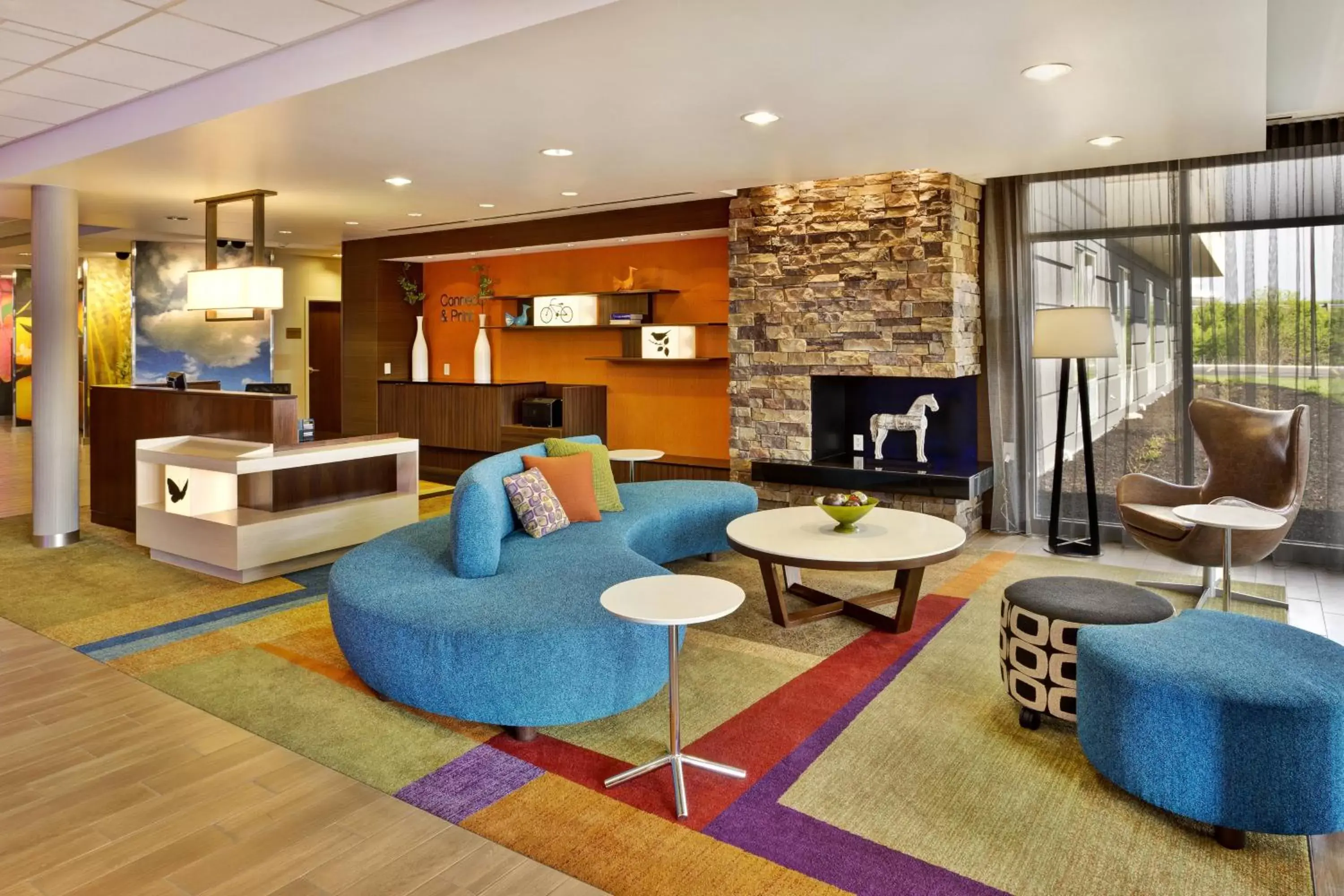Lobby or reception, Lounge/Bar in Fairfield Inn & Suites by Marriott Jeffersonville I-71
