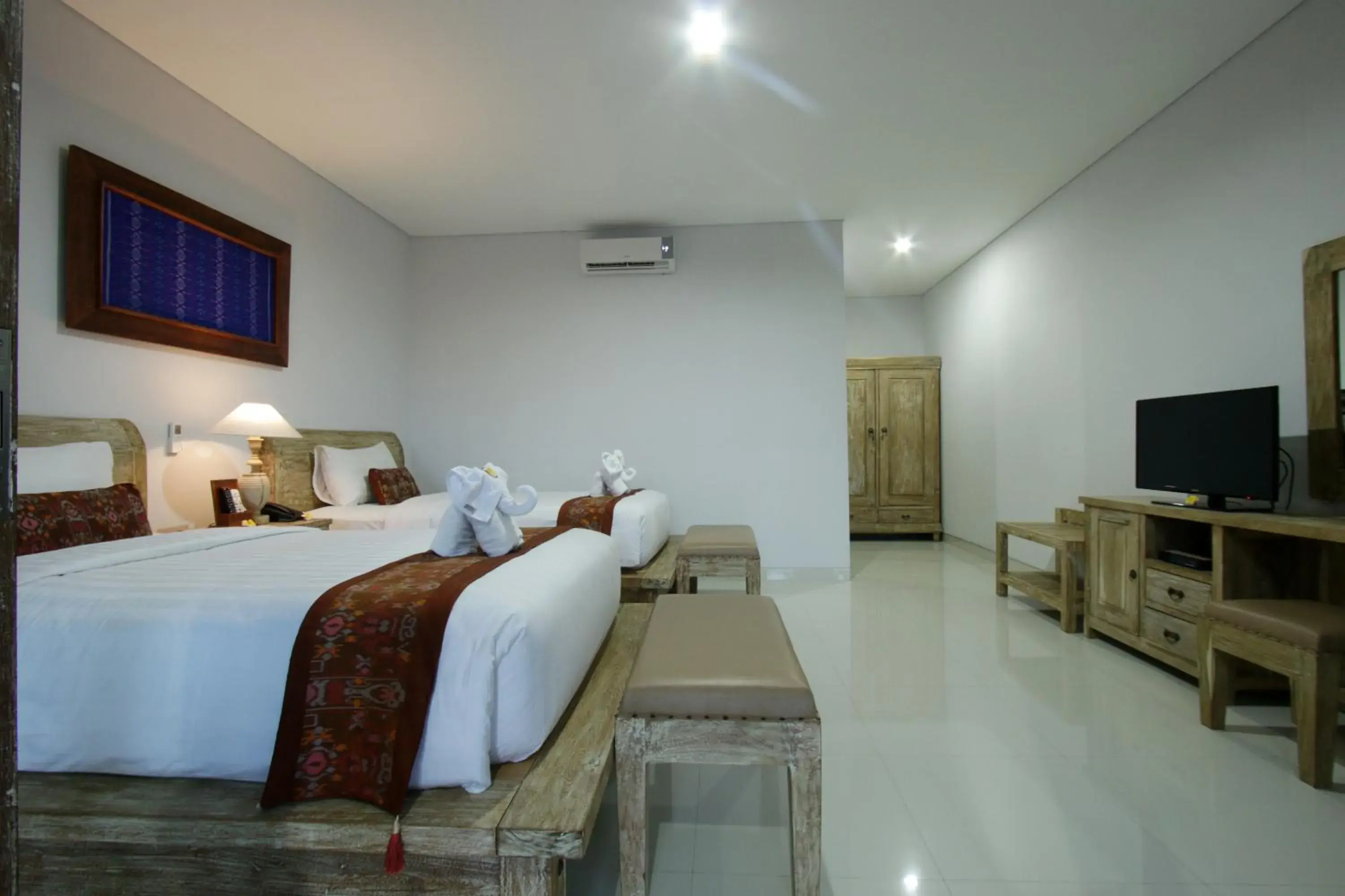 Photo of the whole room, Room Photo in Batu Empug Ubud by Mahaputra