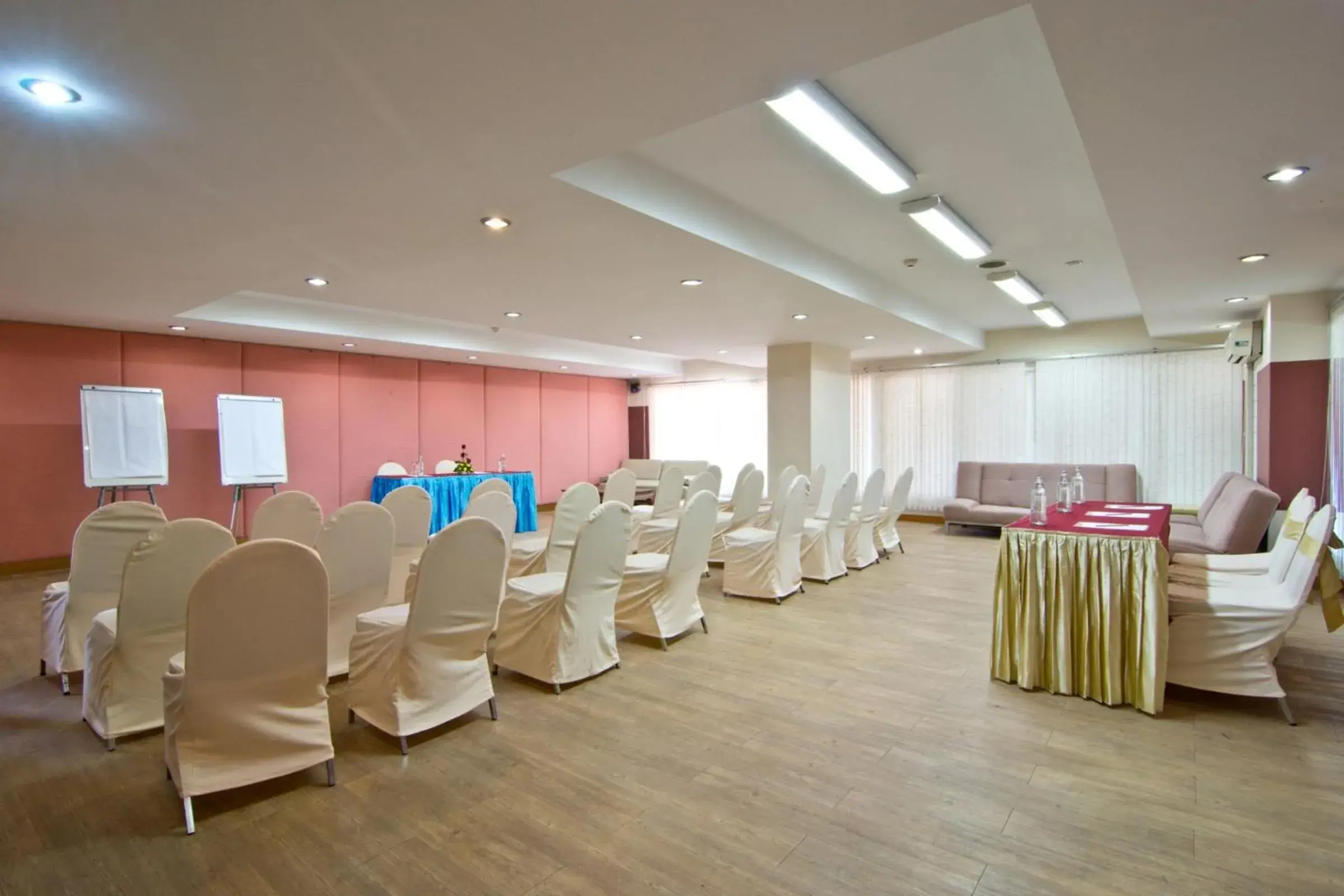 Meeting/conference room, Banquet Facilities in Bella Villa Cabana