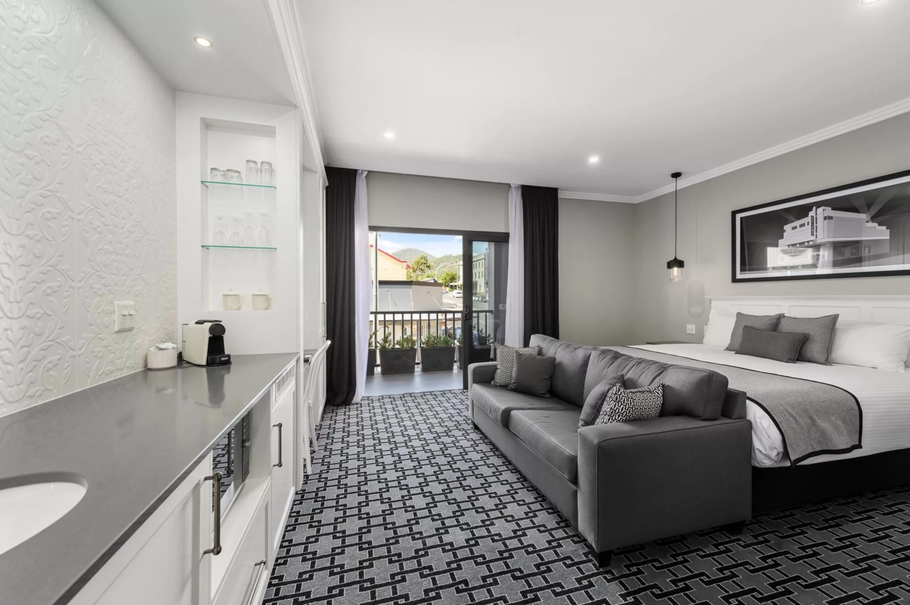 Bedroom, Bed in CH Boutique Hotel & Apartments, an Ascend Collection Hotel