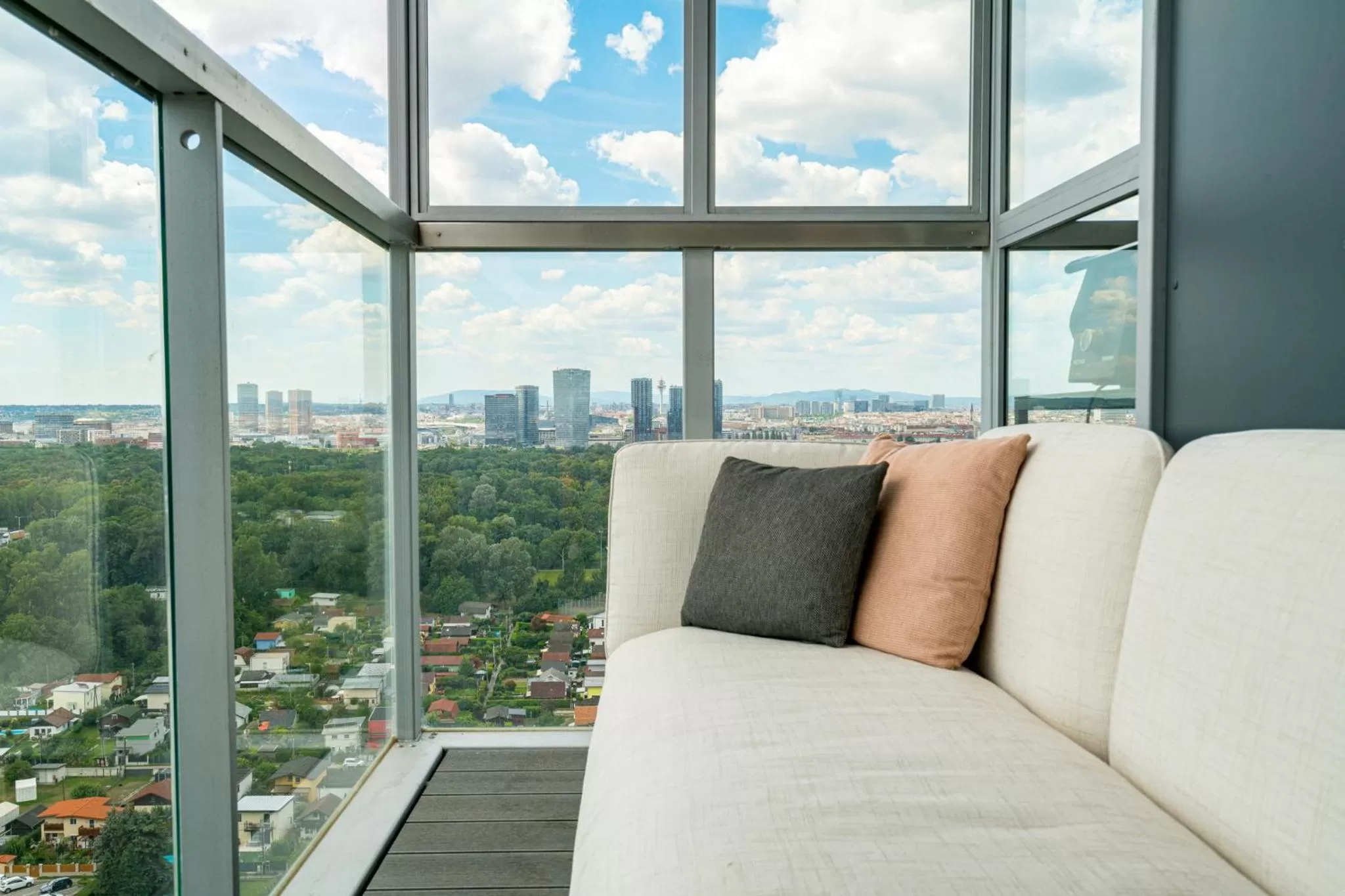 Vienna Residence, Marina Tower - Danube