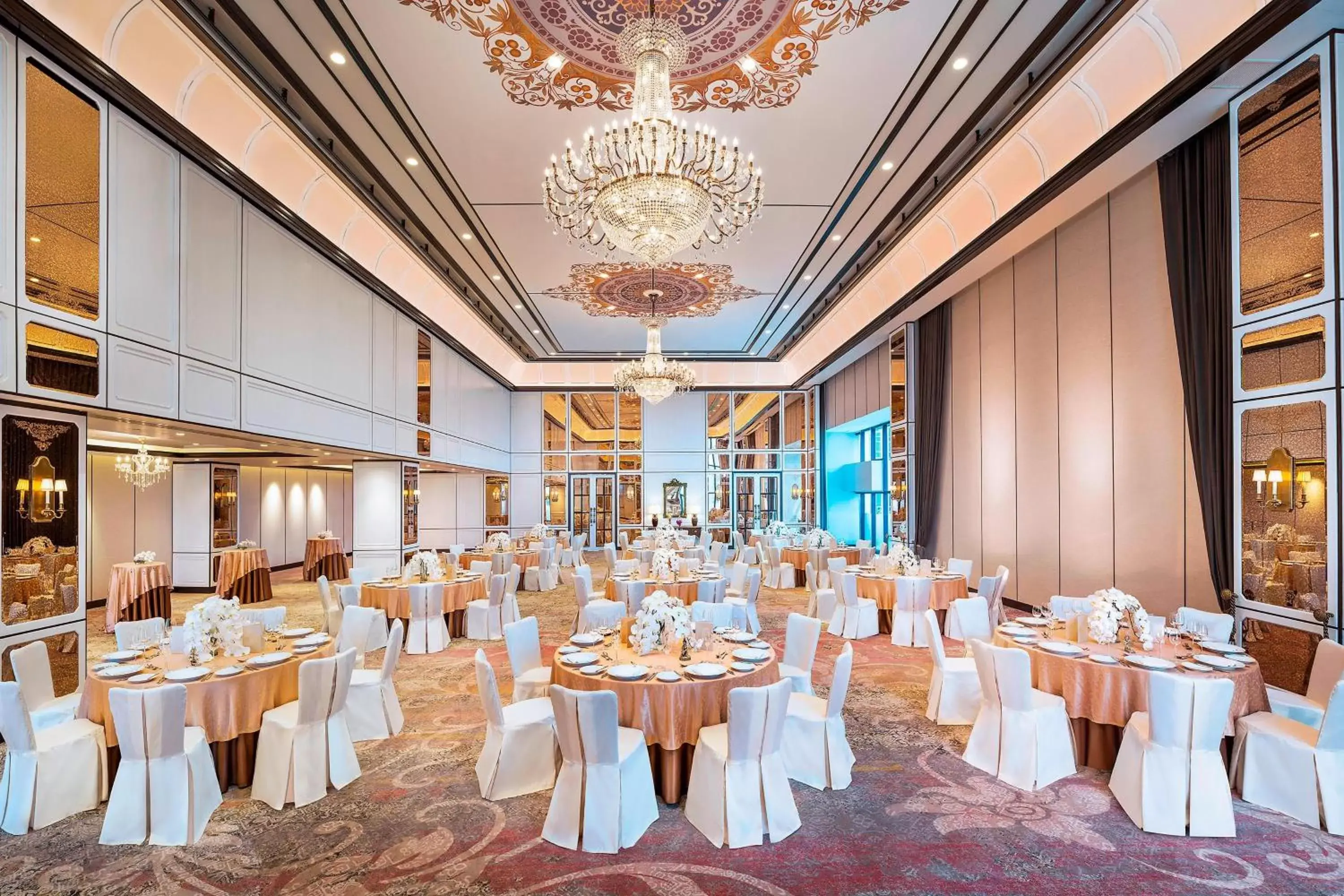Meeting/conference room, Banquet Facilities in The Athenee Hotel, a Luxury Collection Hotel, Bangkok