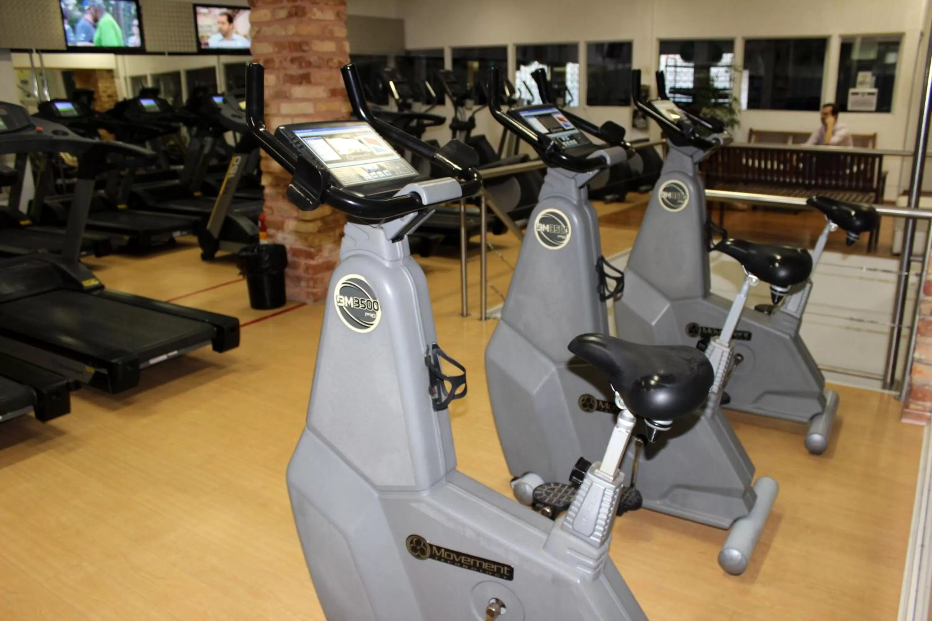 Fitness centre/facilities in Elegance Praia Hotel