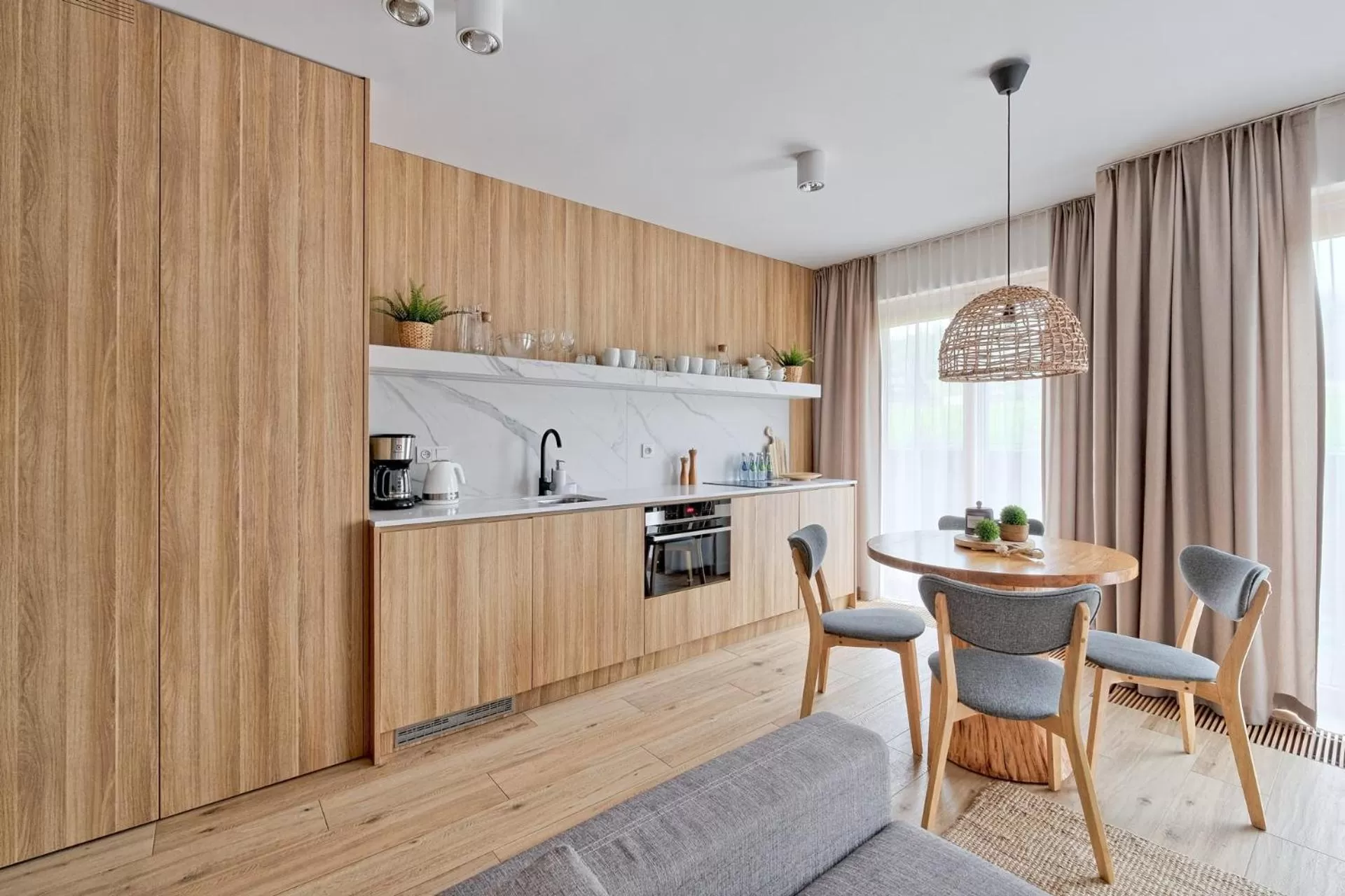 Kitchen or kitchenette in Białka Residence Ski - 50 m do Termy Bania Odkryj-Białke