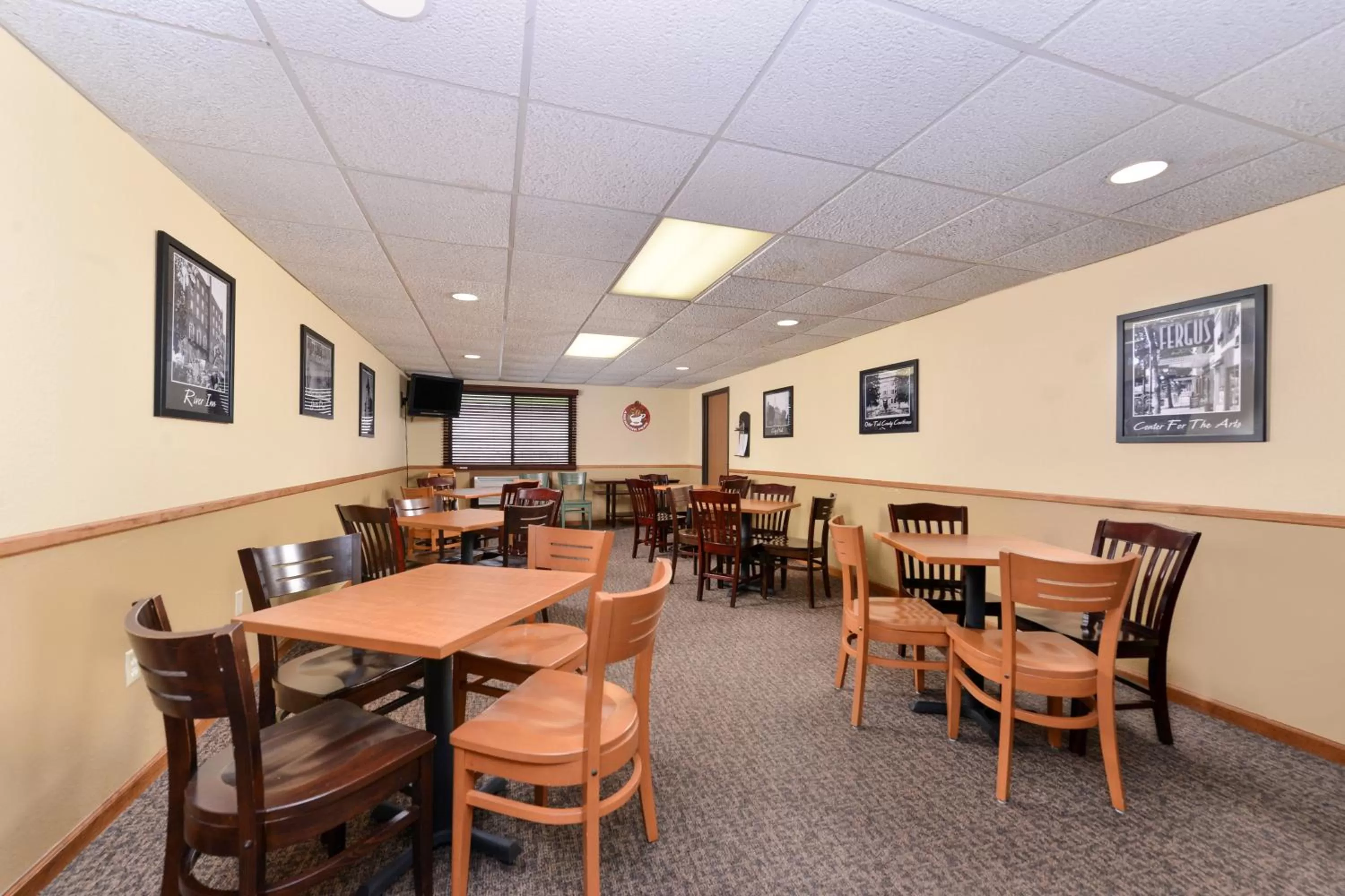 Area and facilities in AmericInn by Wyndham Fergus Falls Conference Center