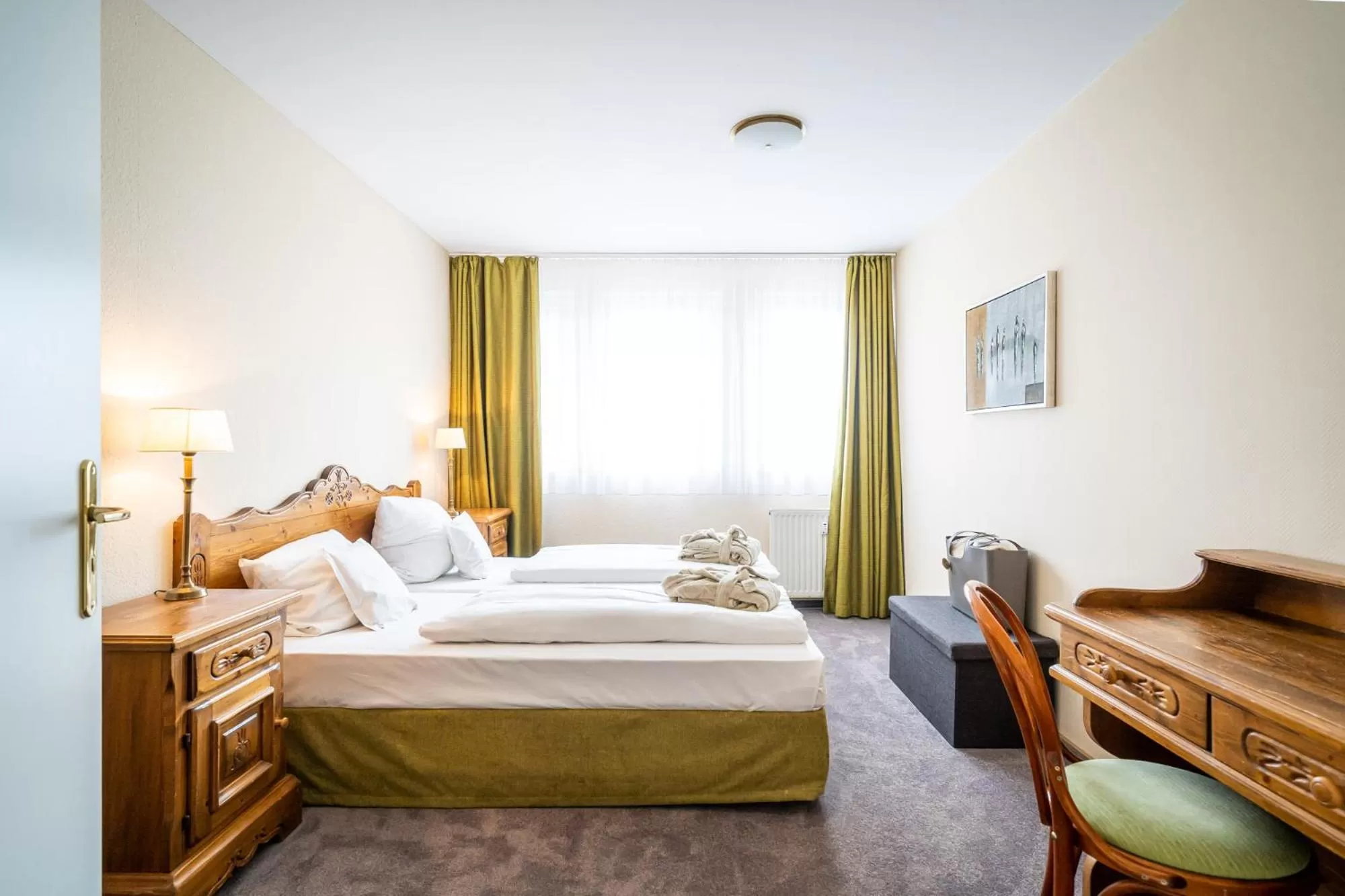 Photo of the whole room, Bed in Waldhotel Tannenhäuschen