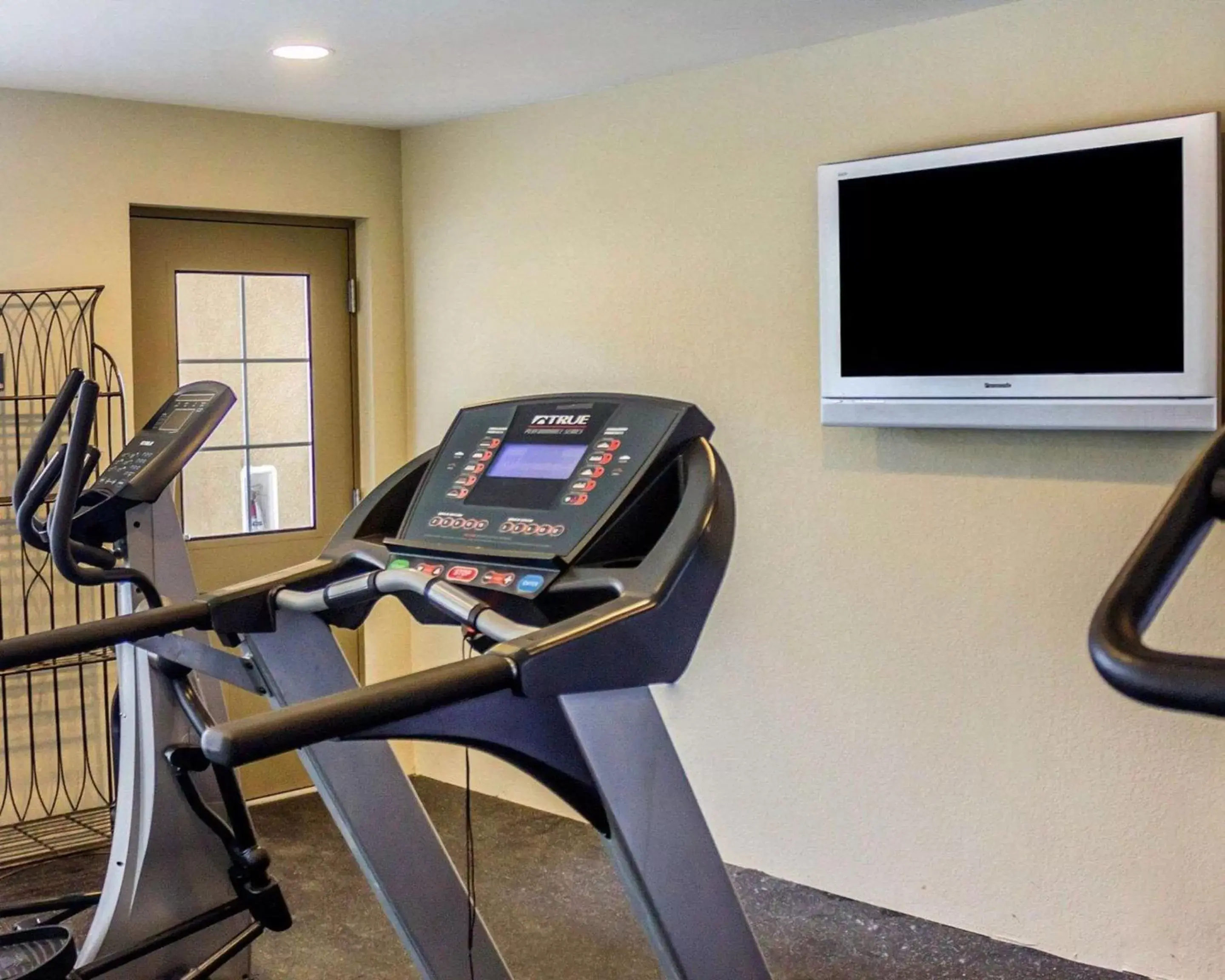 Fitness centre/facilities in Quality Inn Waterbury East Fitness centre/facilities in Quality Inn Waterbury East