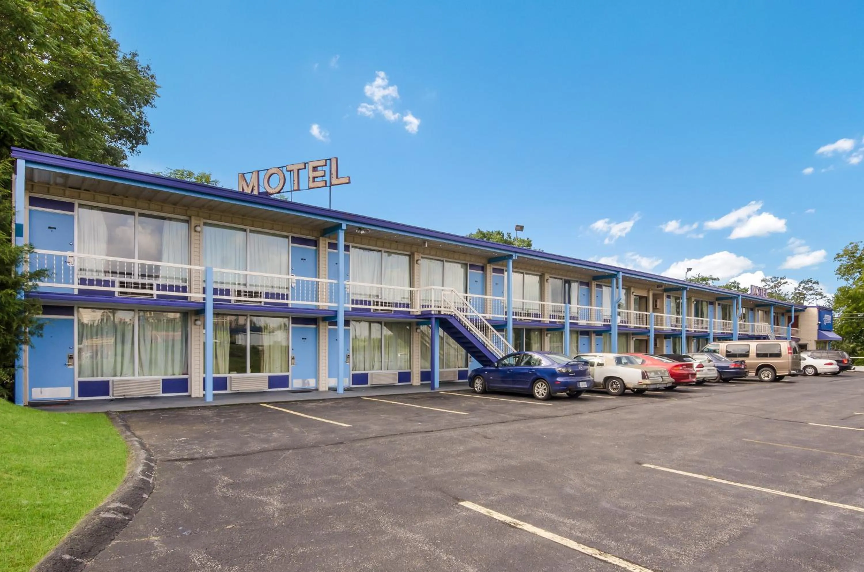 Facade/entrance in Americas Best Value Inn Wytheville