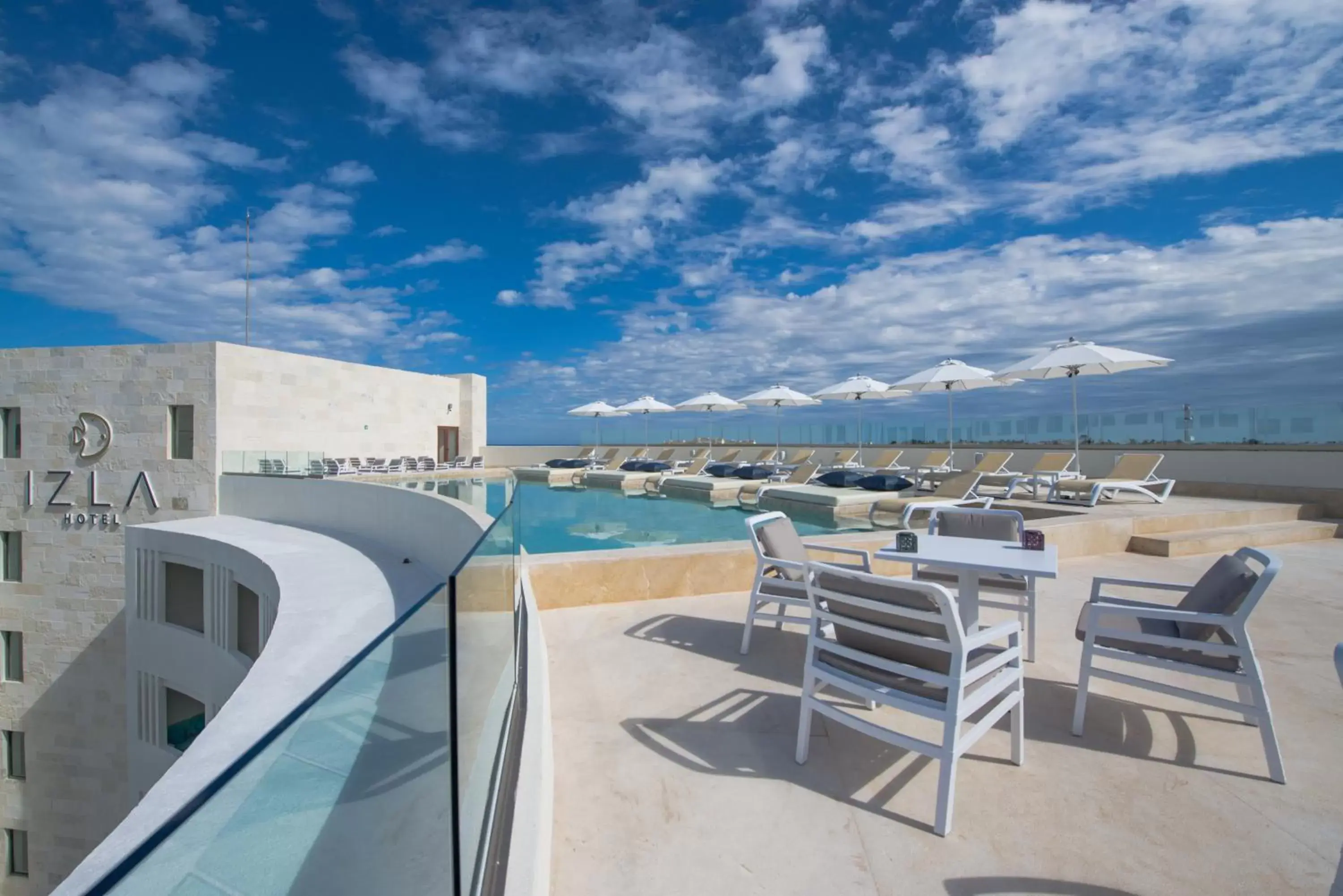 Swimming pool, Balcony/Terrace in Izla Beach Front Hotel