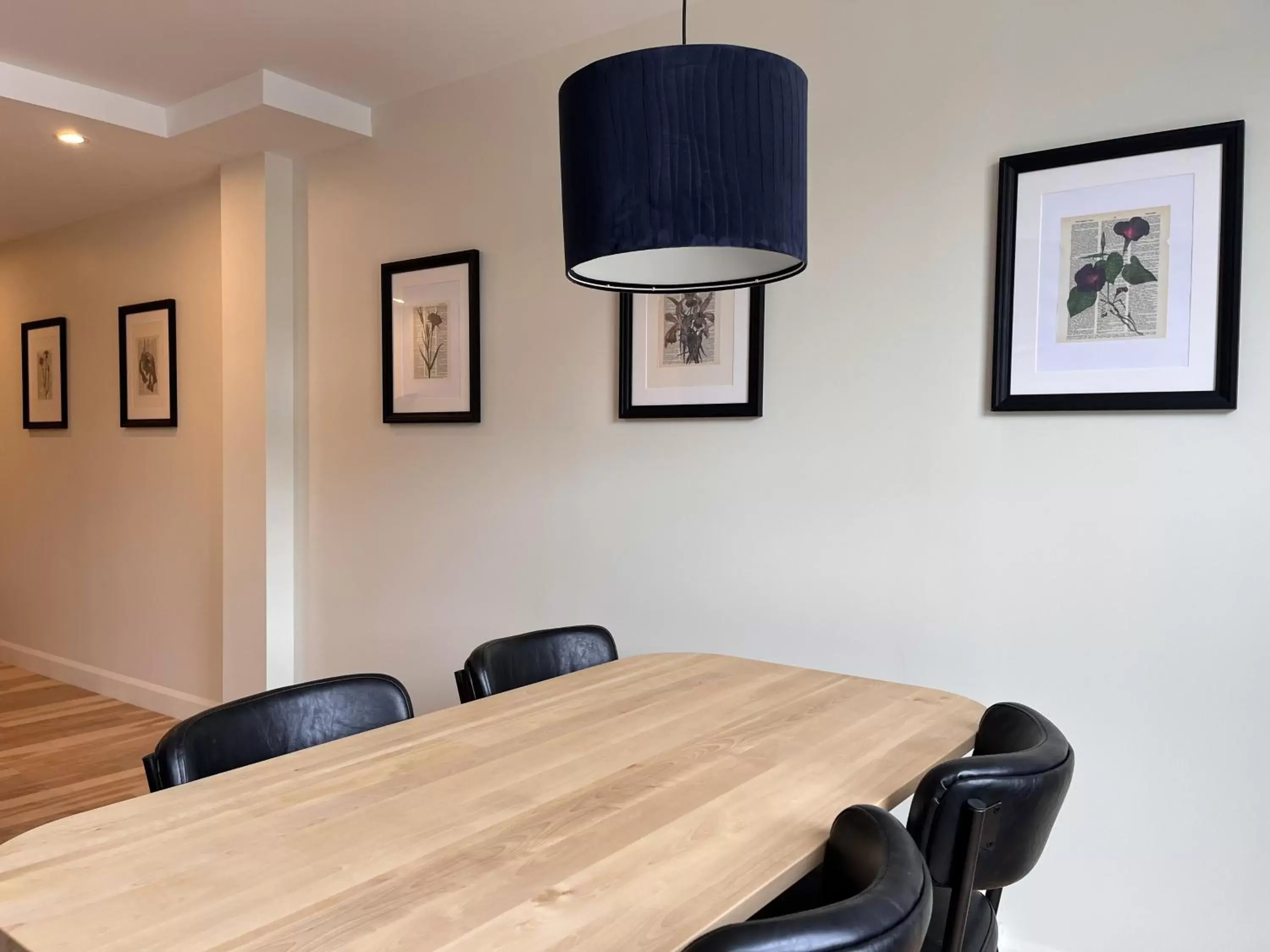 Dining Area in Les Lofts de la Barricade - Par les Lofts Vieux-Québec